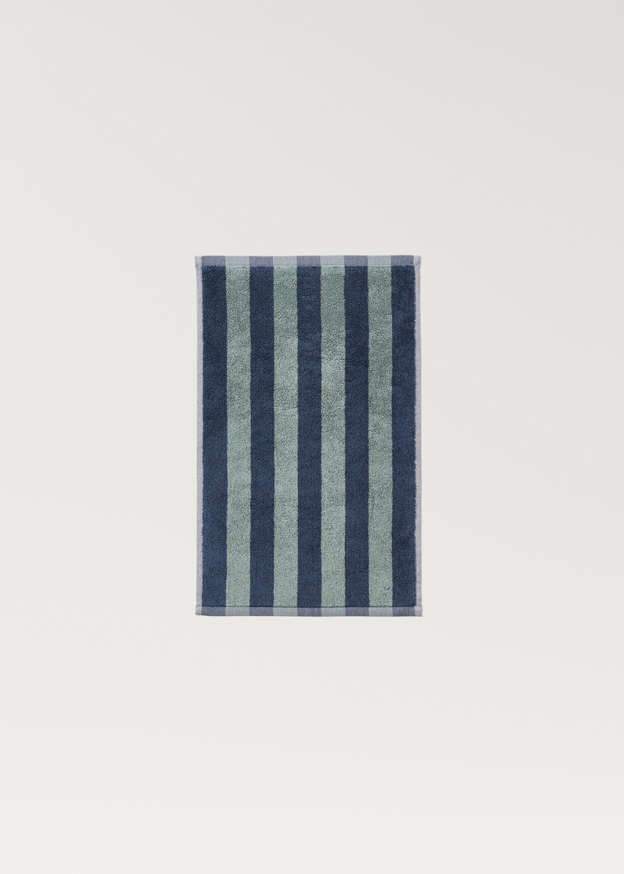 Two-tone striped towel - Details of the article 3, Blue. Ref: 87003339-00.