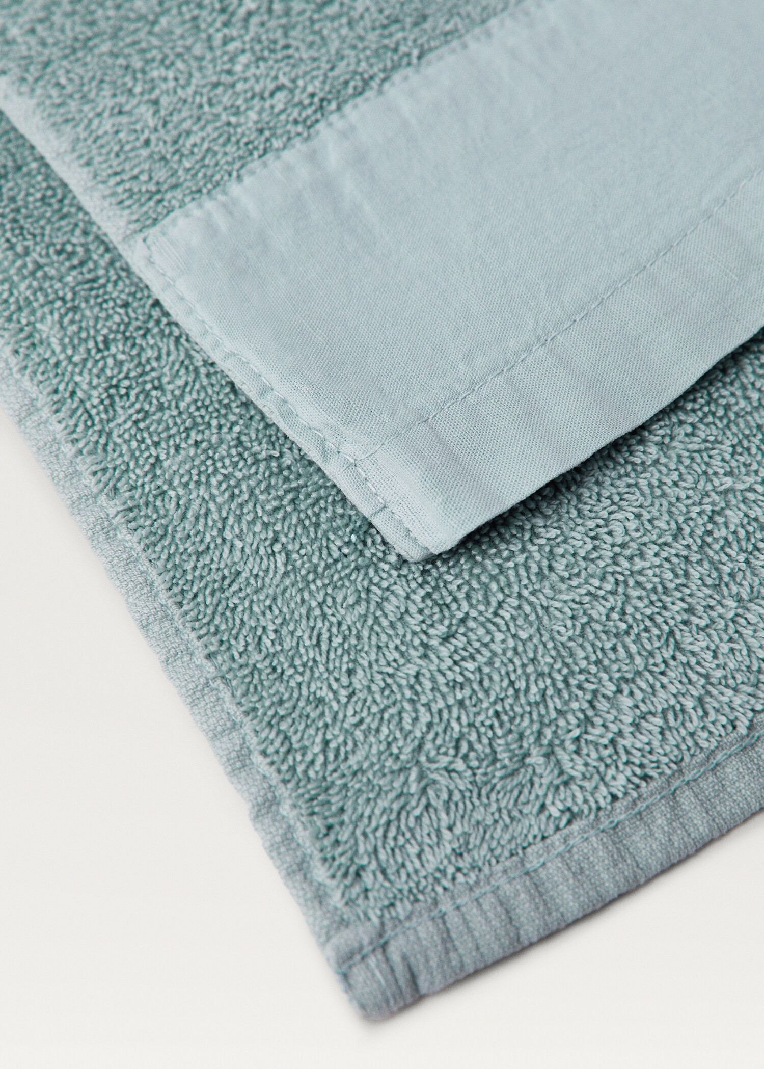 Face towel with linen trim - Details of the article 1