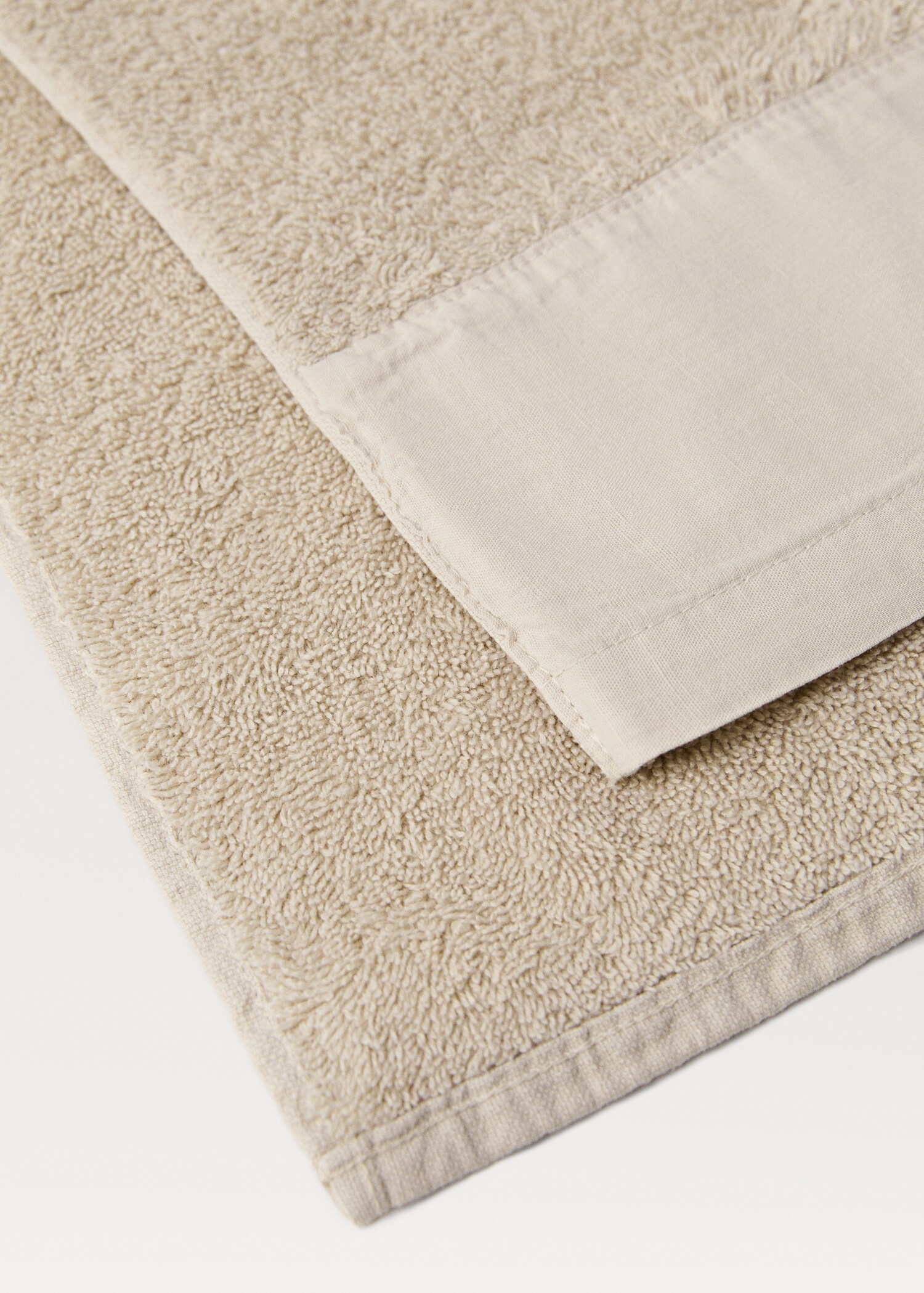 Hand towel with linen trim - Details of the article 1