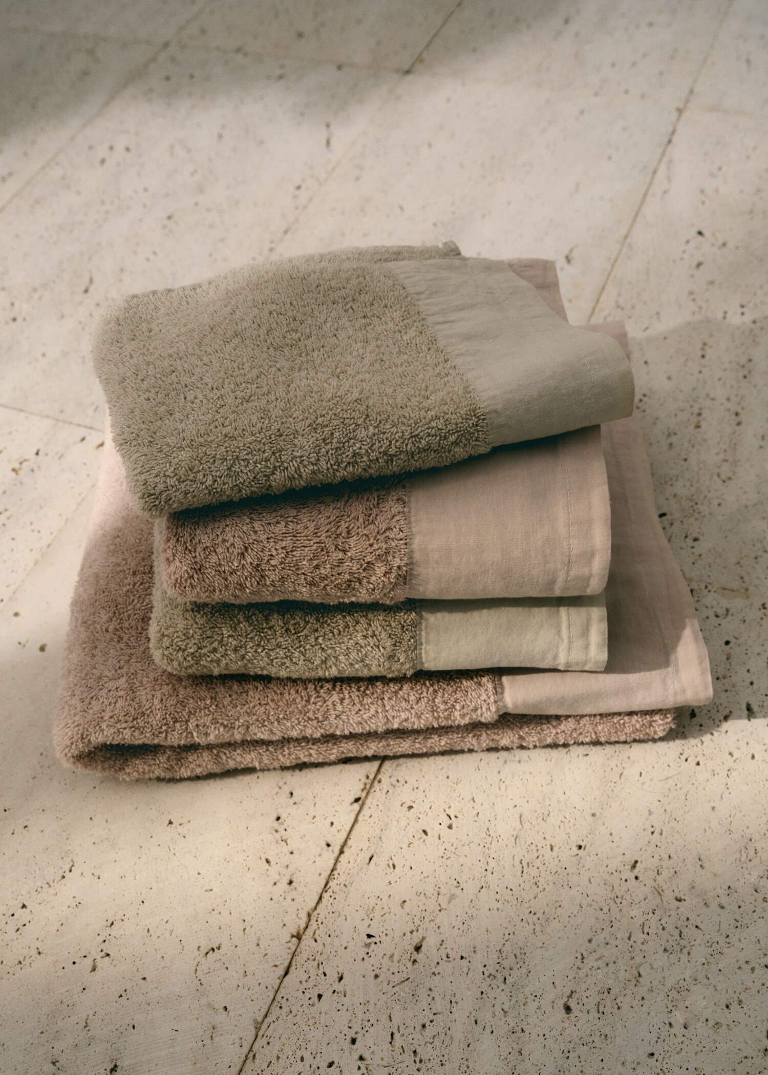 Hand towel with linen trim - Details of the article 6