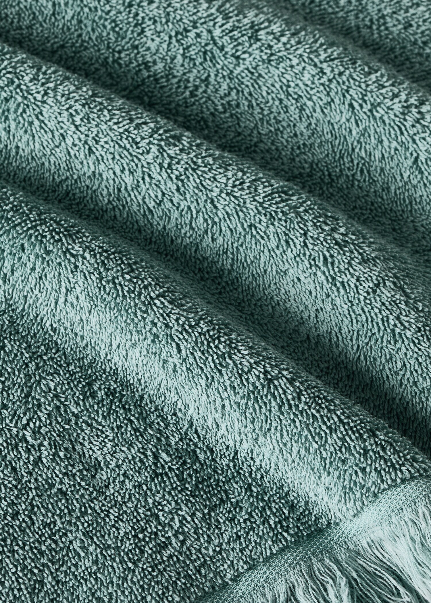 Organic cotton children's washbasin towel with fringes - Details of the article 2