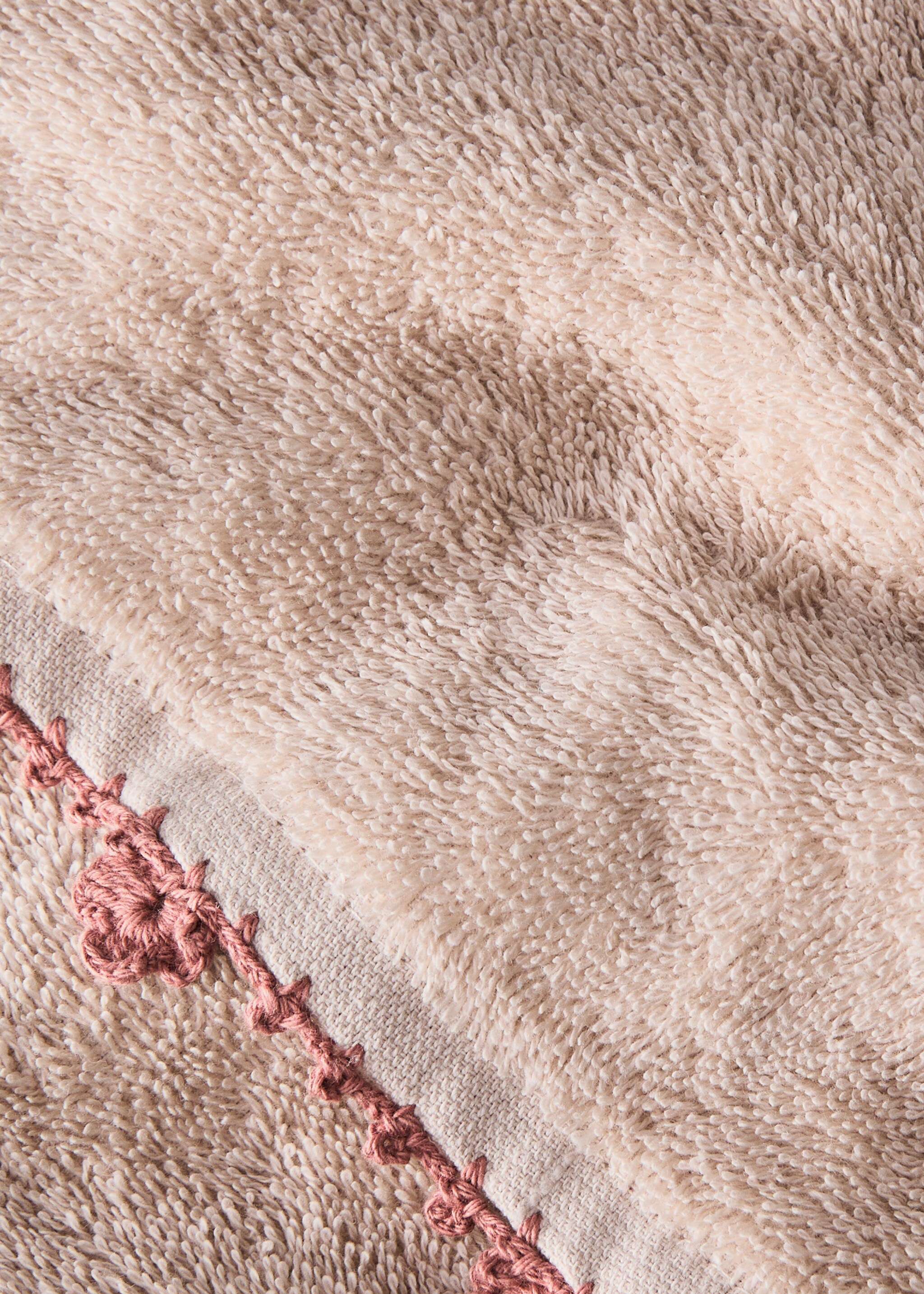 Children's bath towel crochet finish - Details of the article 3, Mustard. Ref: 87003366-00.