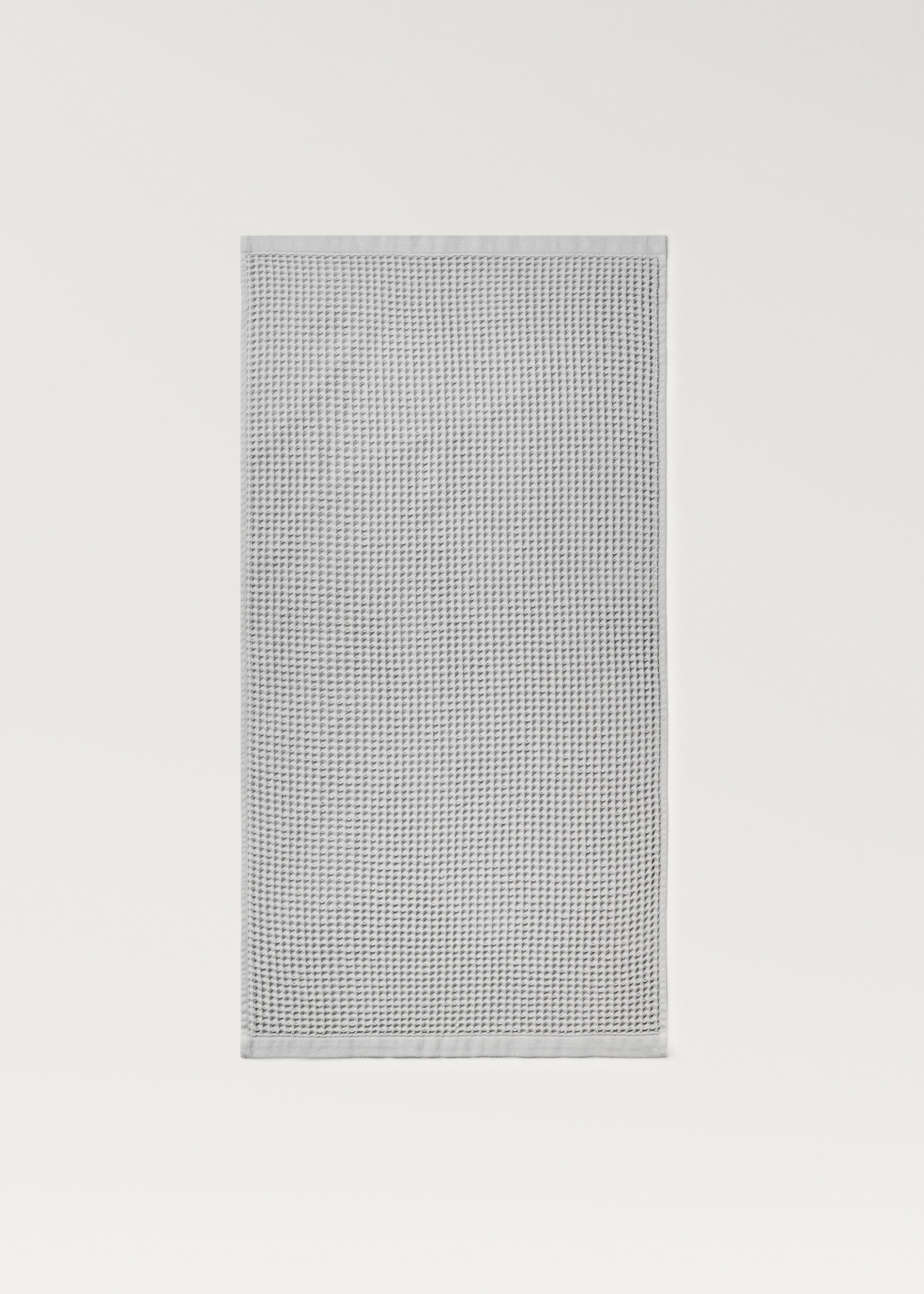 100% cotton waffle bath towel 50x90cm - Details of the article 3, Grey. Ref: 87003380-00.