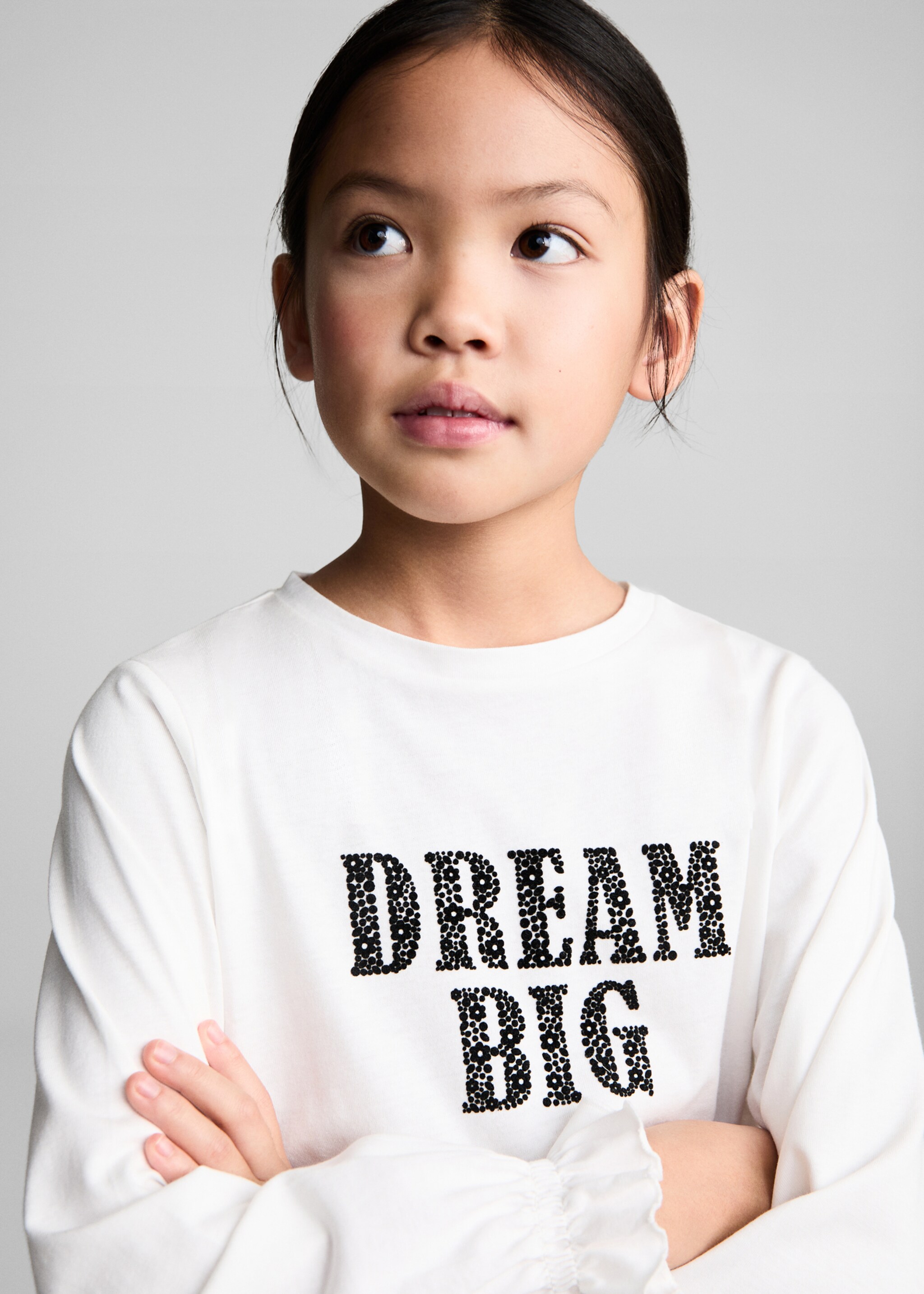 T-shirt med meddelande - Detaljer om artikeln 1, Benvit. Ref: 87003654-00.