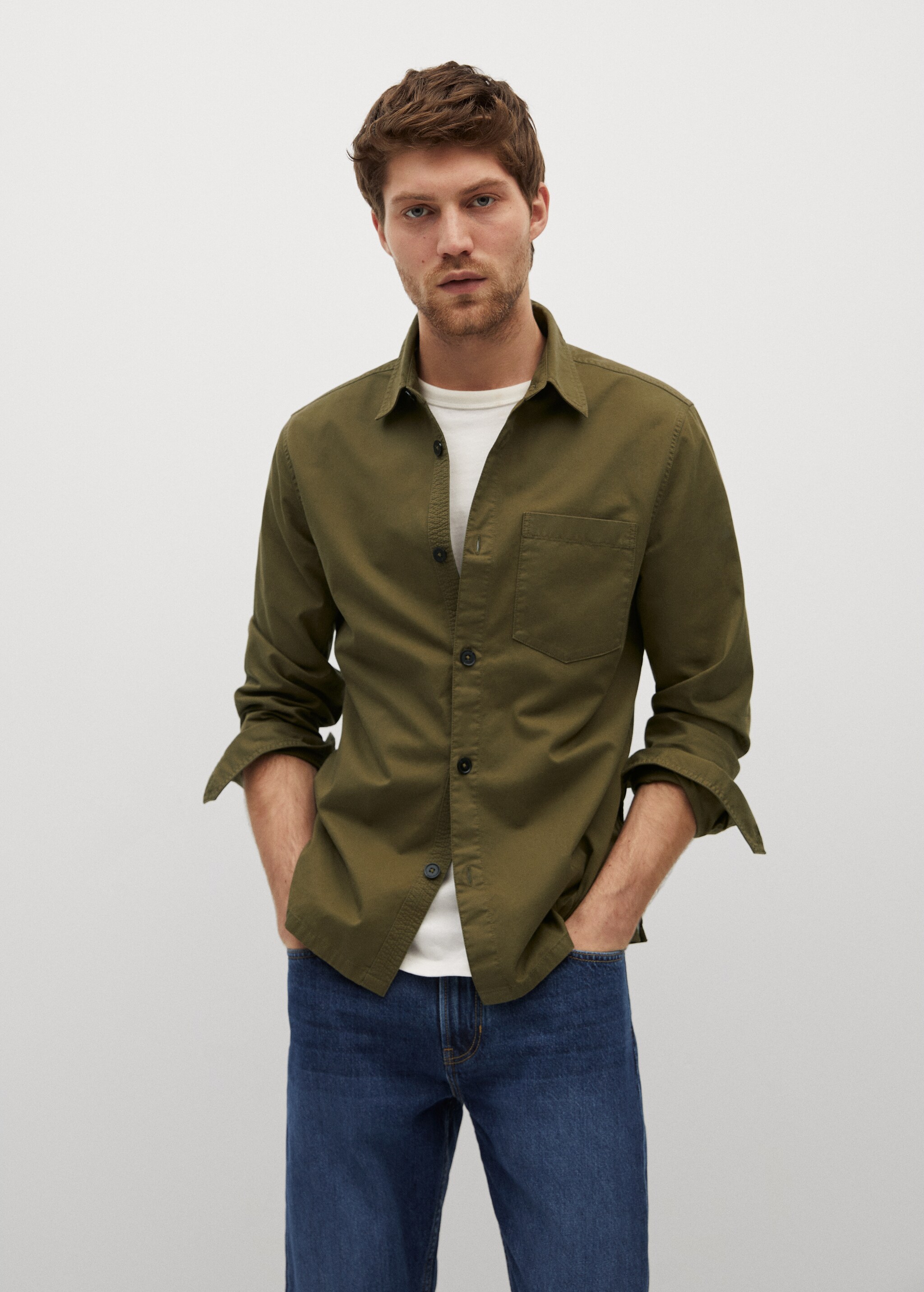 Sobrecamisa regular fit bolsillo - Plano medio