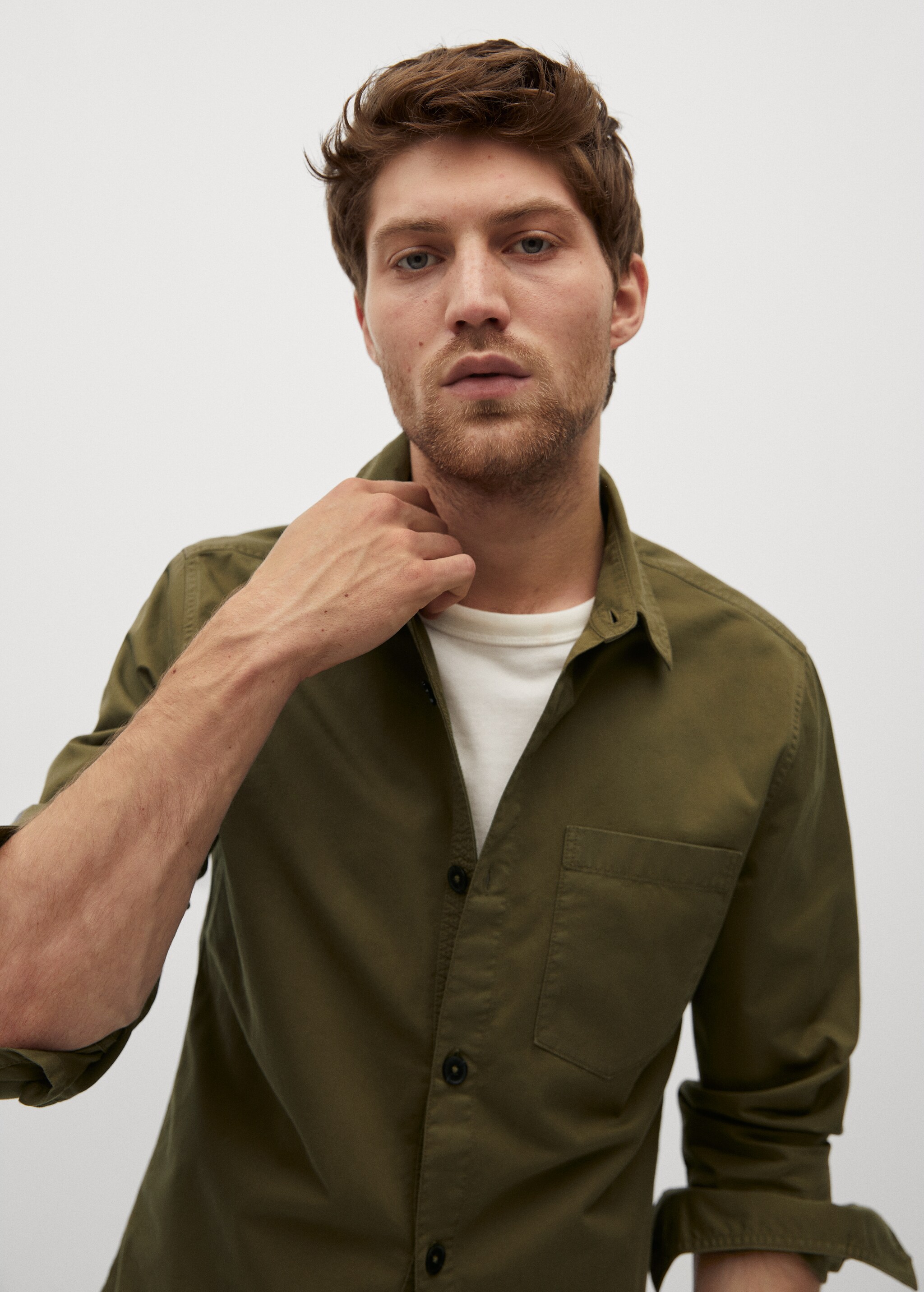 Sobrecamisa regular fit bolsillo - Detalle del artículo 2