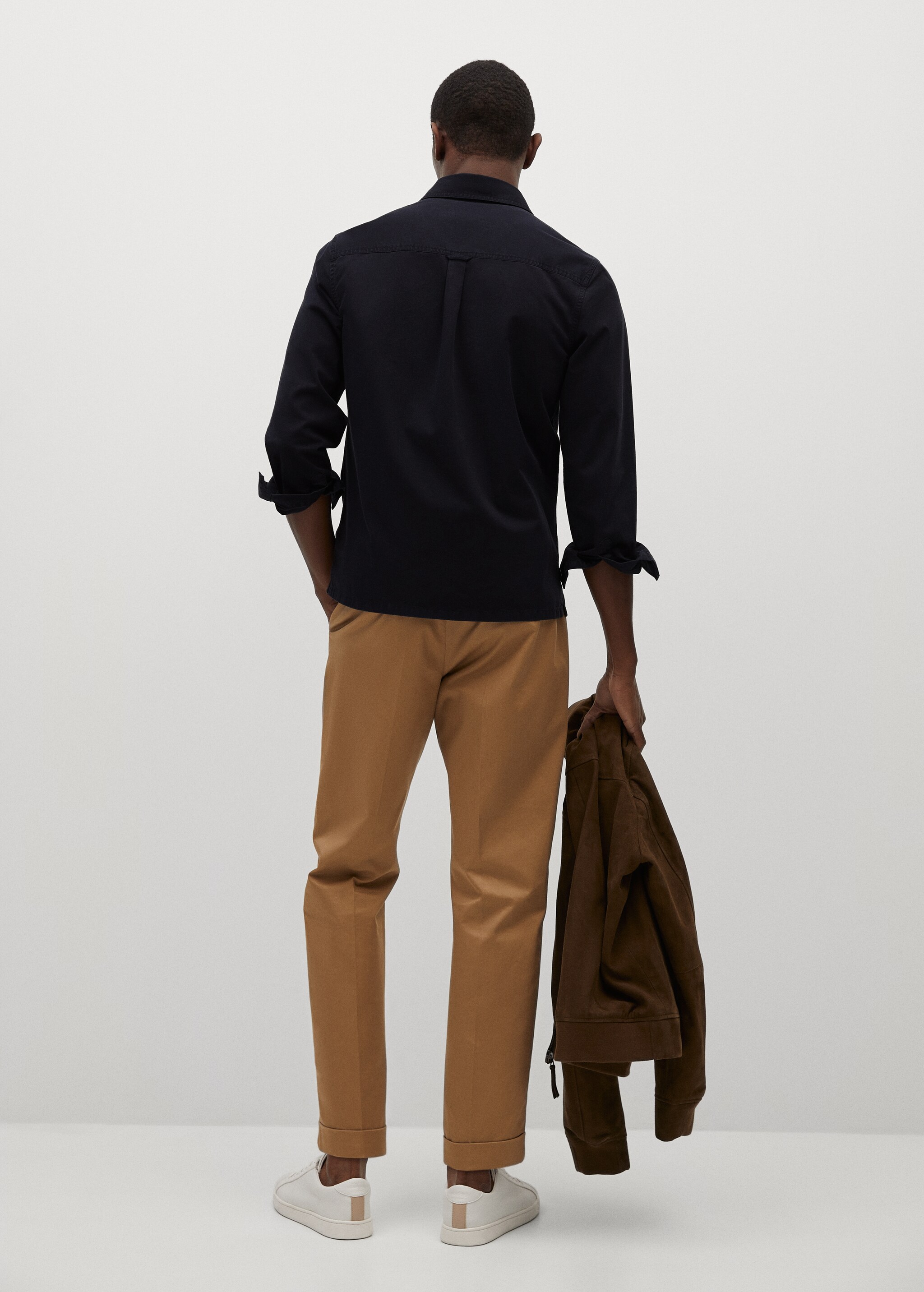 Sobrecamisa regular fit bolsillo - Reverso del artículo