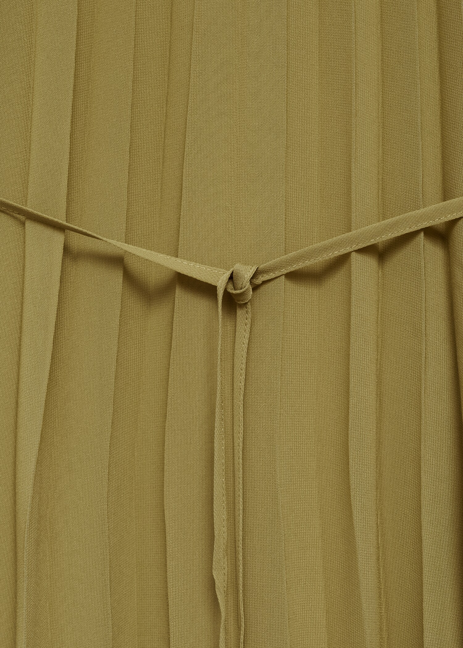 Pleated dress with bow belt - Details of the article 8