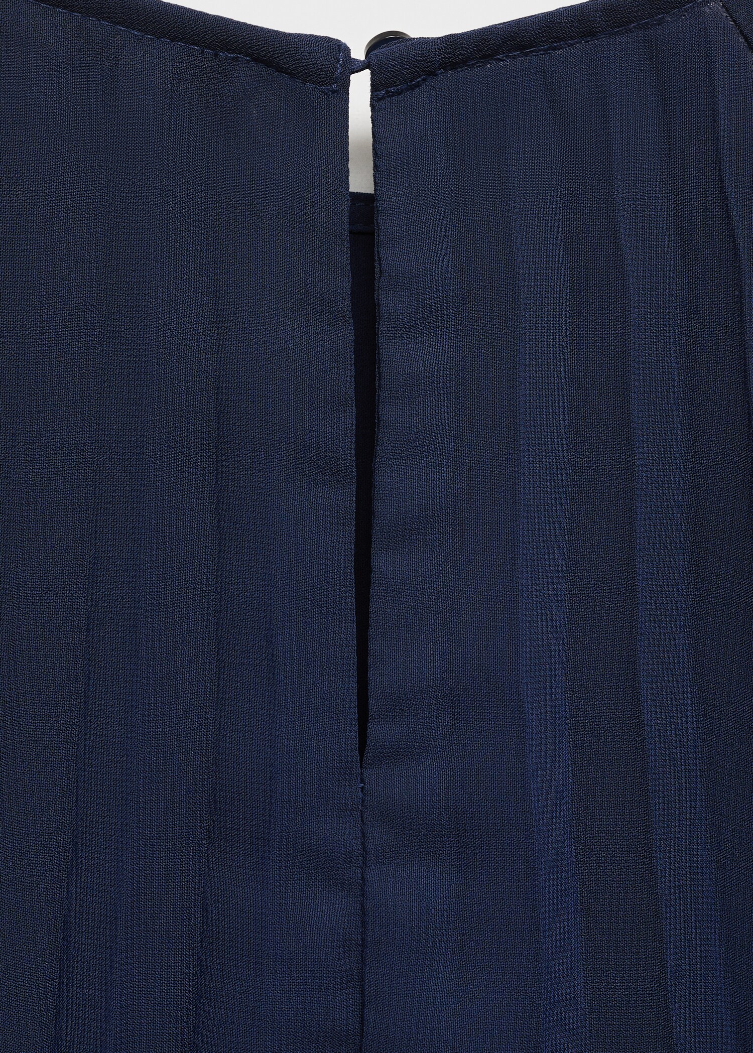 Pleated dress with bow belt - Details of the article 0