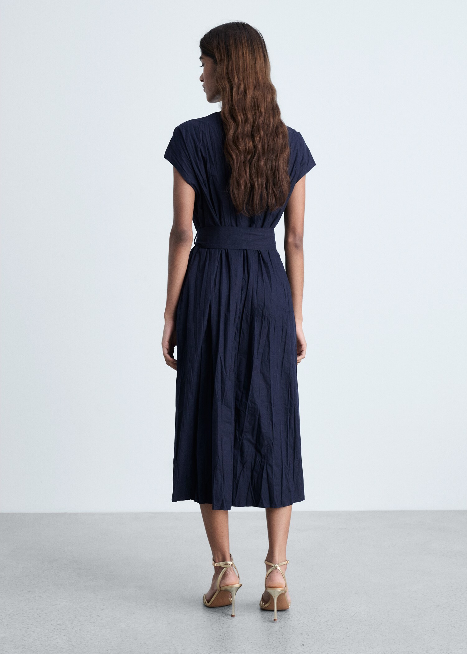 Textured bow dress - Reverse of the article