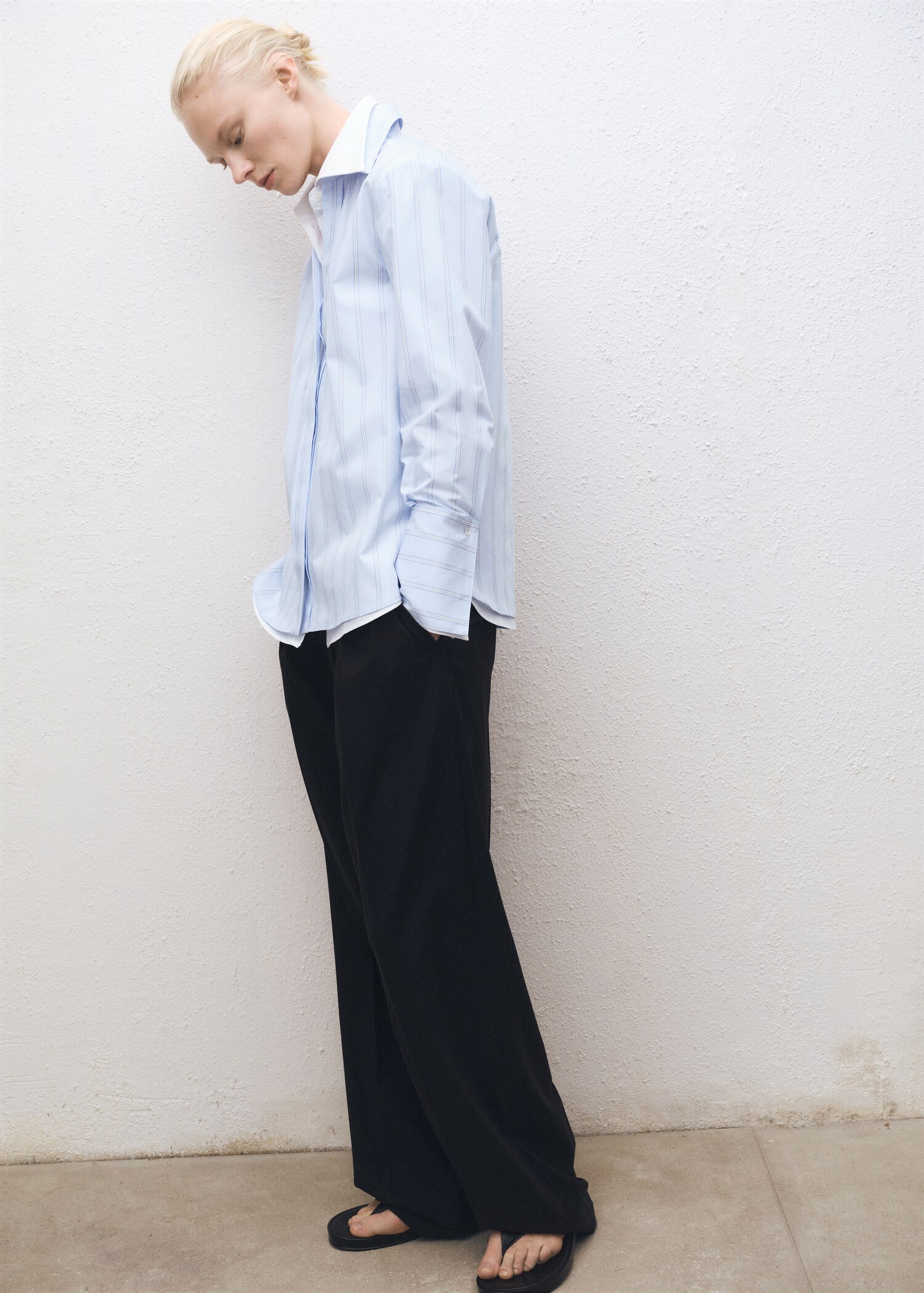 Regular striped cotton shirt - Details of the article 2