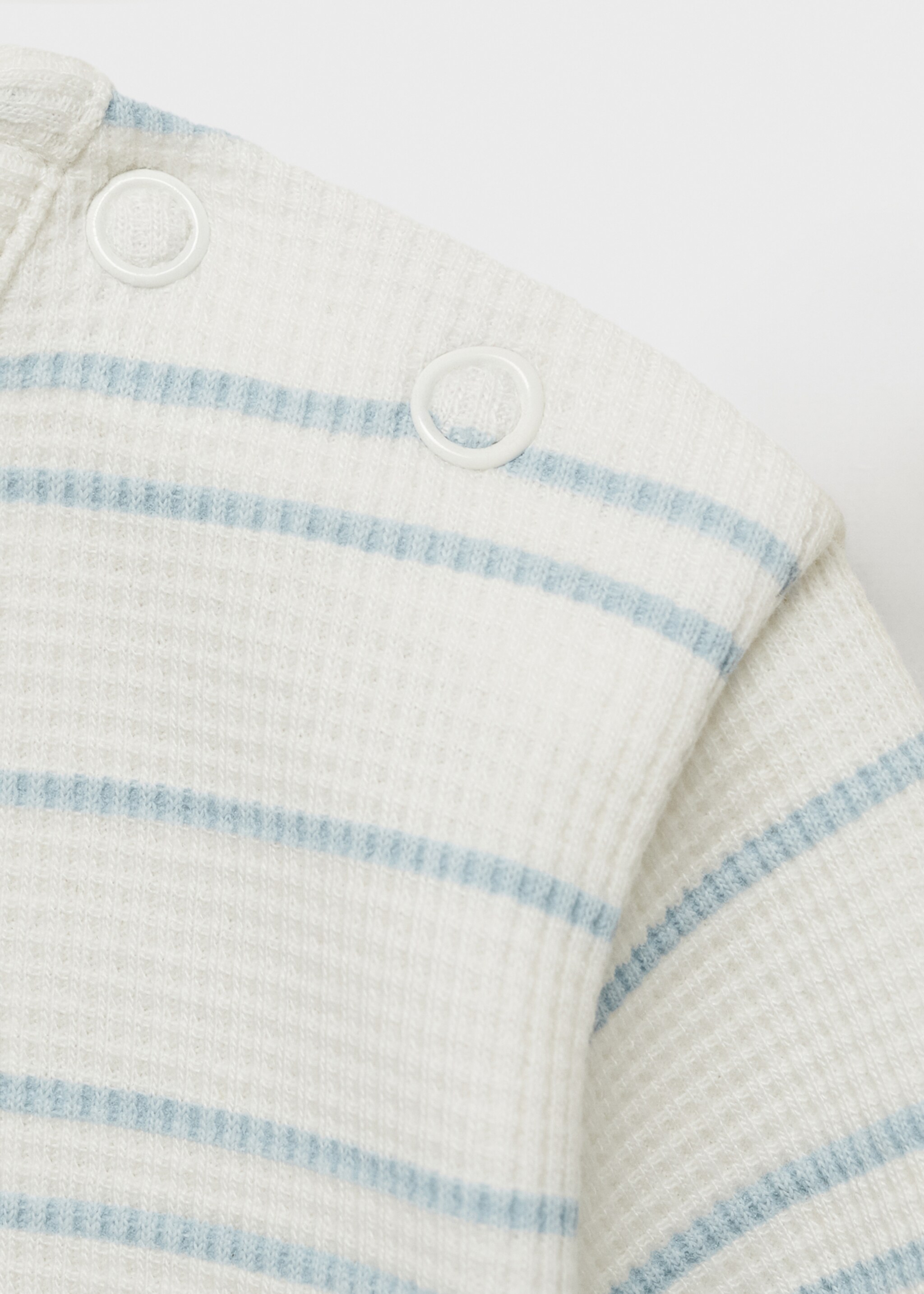 Striped T-shirt - Details of the article 8, Sky Blue. Ref: 87004403-00.