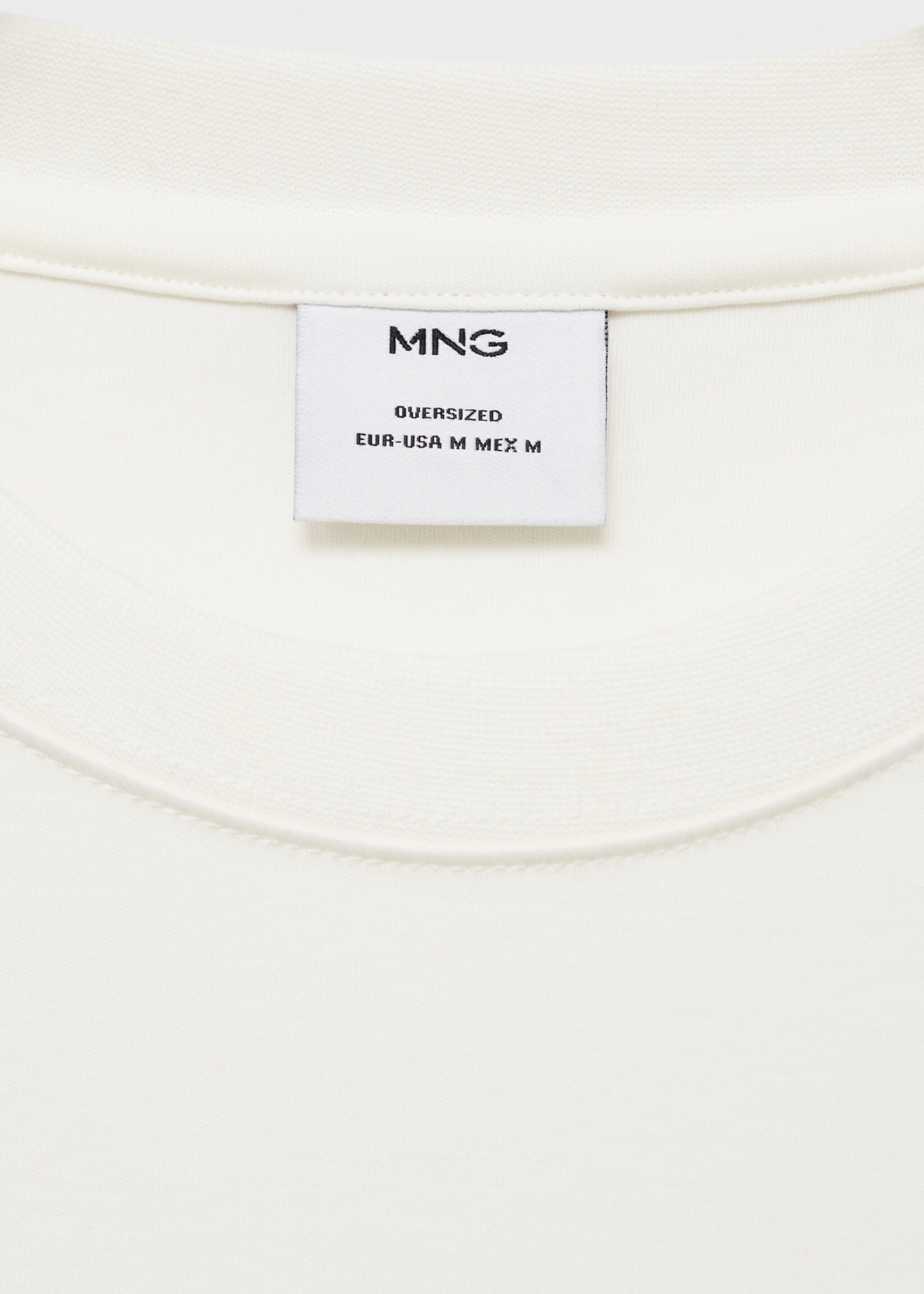 T-shirt oversize poche - Détail de l'article 0, Blanc cassé. Ref: 87004407-00.