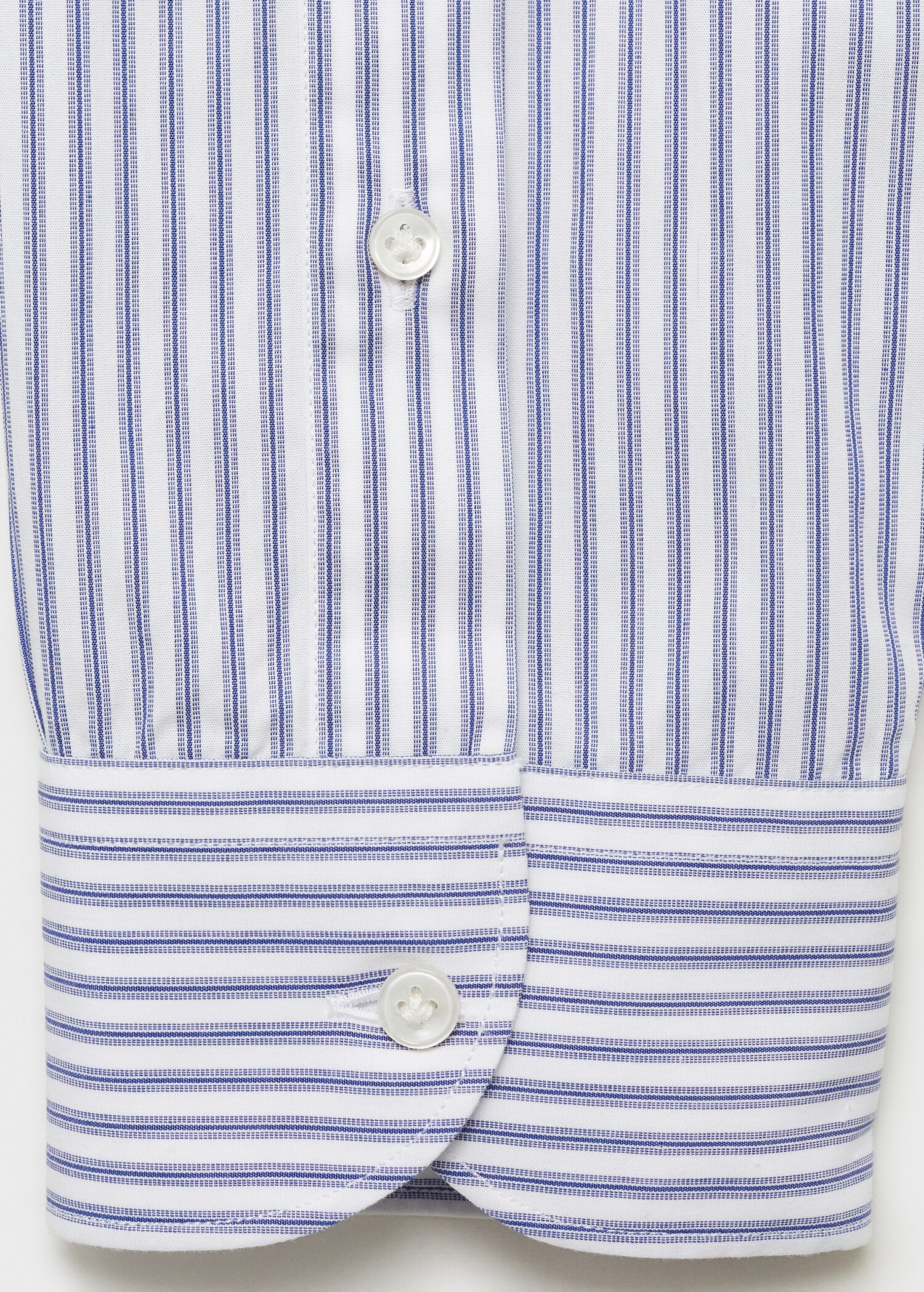 100% cotton striped shirt - Details of the article 0
