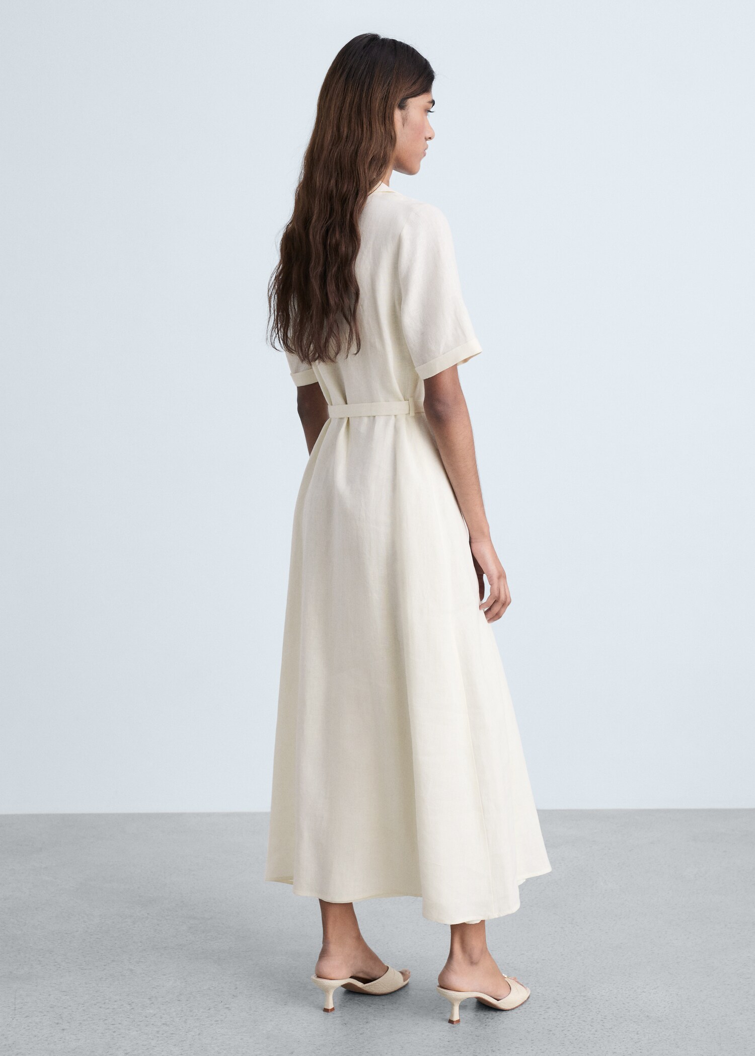 Belt linen dress - Reverse of the article