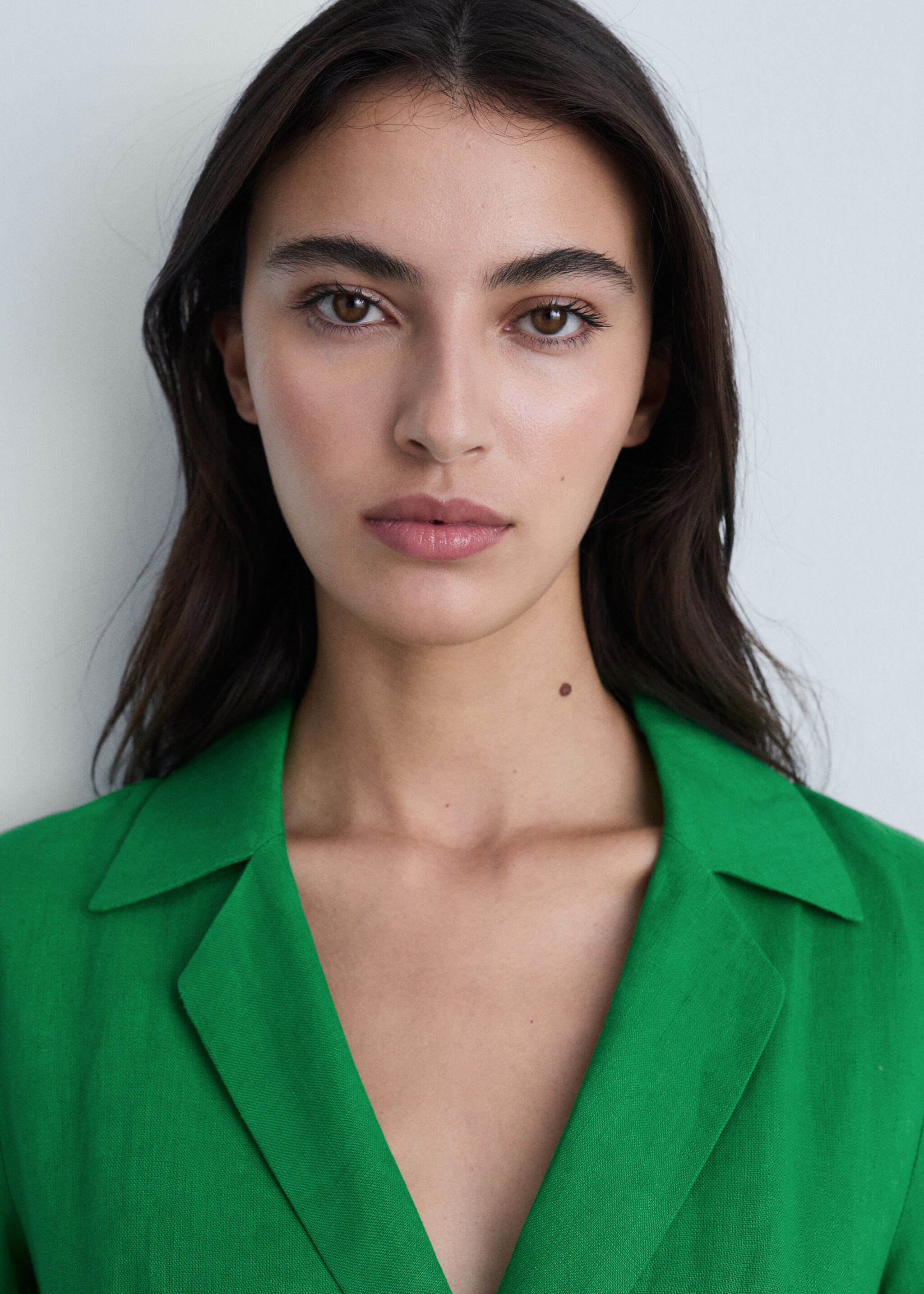 Belt linen dress - Details of the article 1, Green. Ref: 87004786-00.