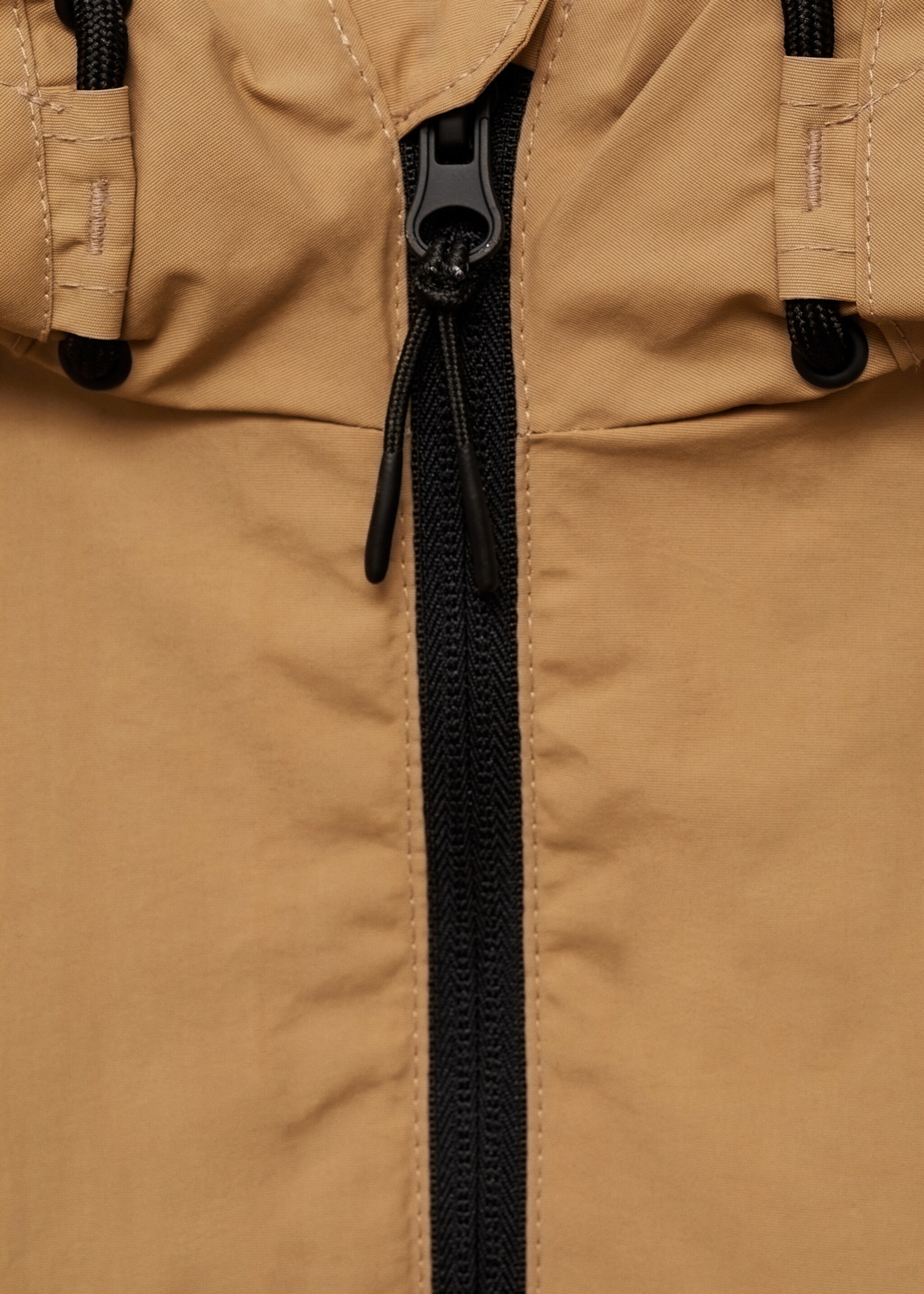 Hooded parka - Details of the article 0, Sand. Ref: 87004793-00.