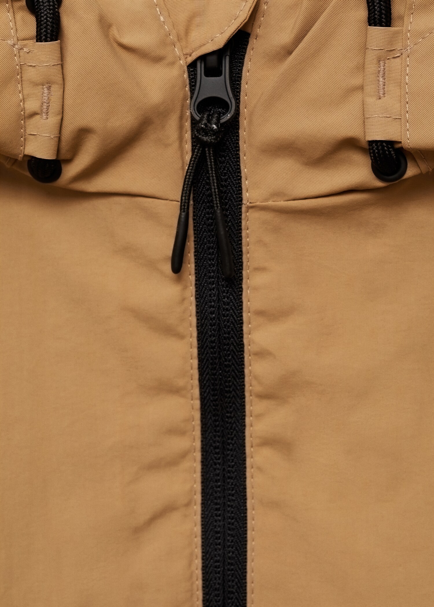 Hooded parka - Details of the article 0