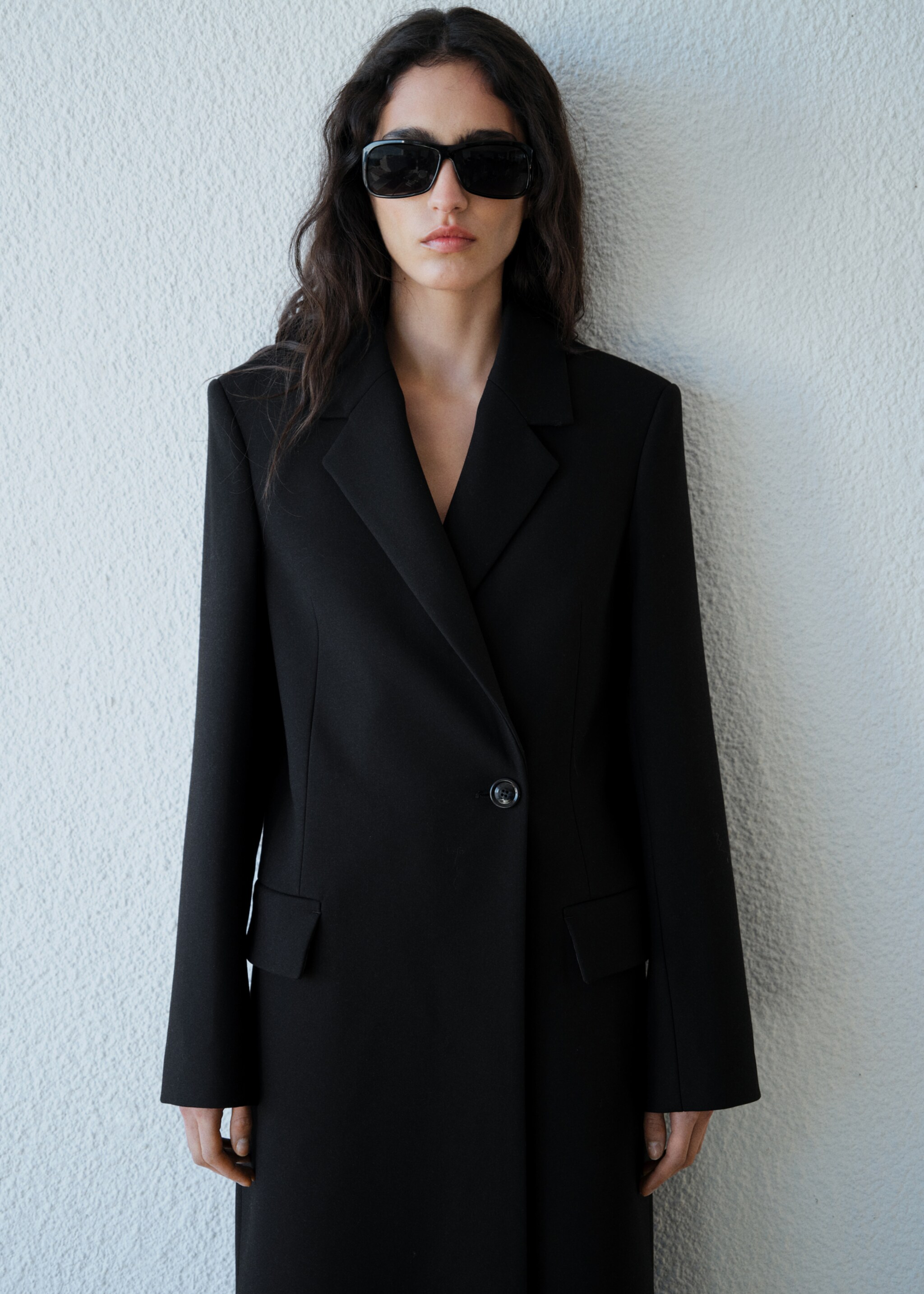 Long structured wool coat - Medium plane, Black. Ref: 87004813-00.