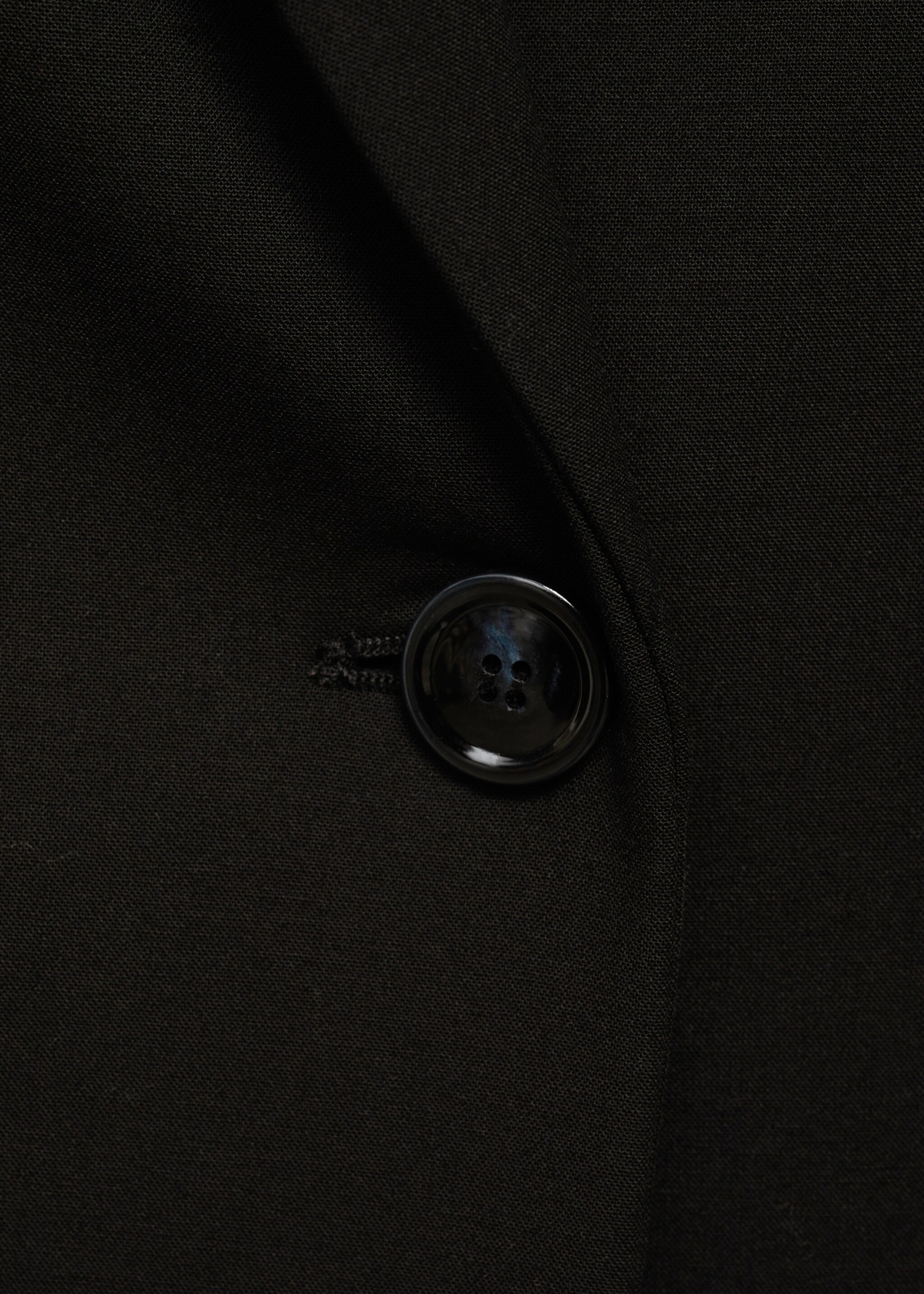 Long structured wool coat - Details of the article 0, Black. Ref: 87004813-00.