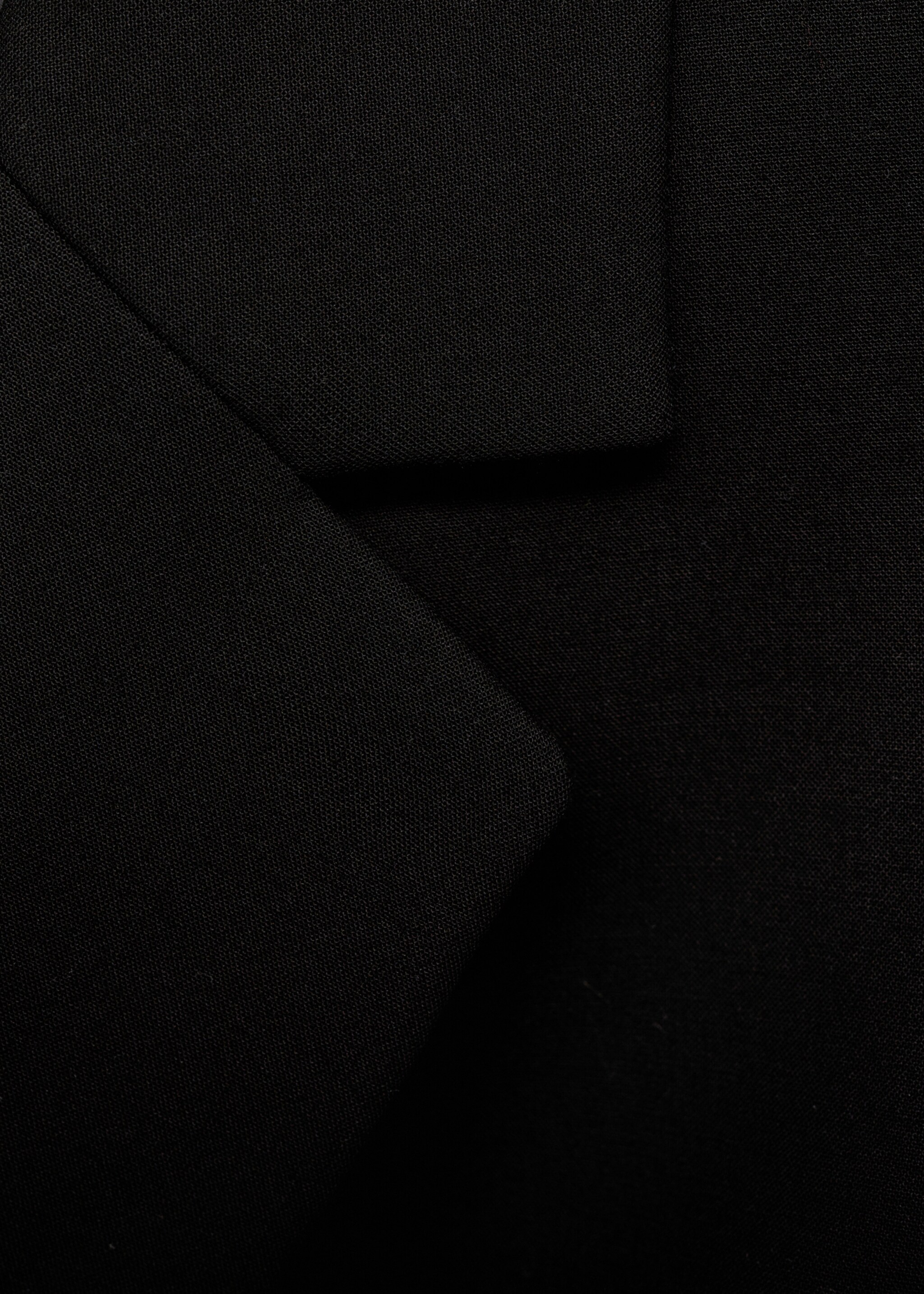 Long structured wool coat - Details of the article 8, Black. Ref: 87004813-00.