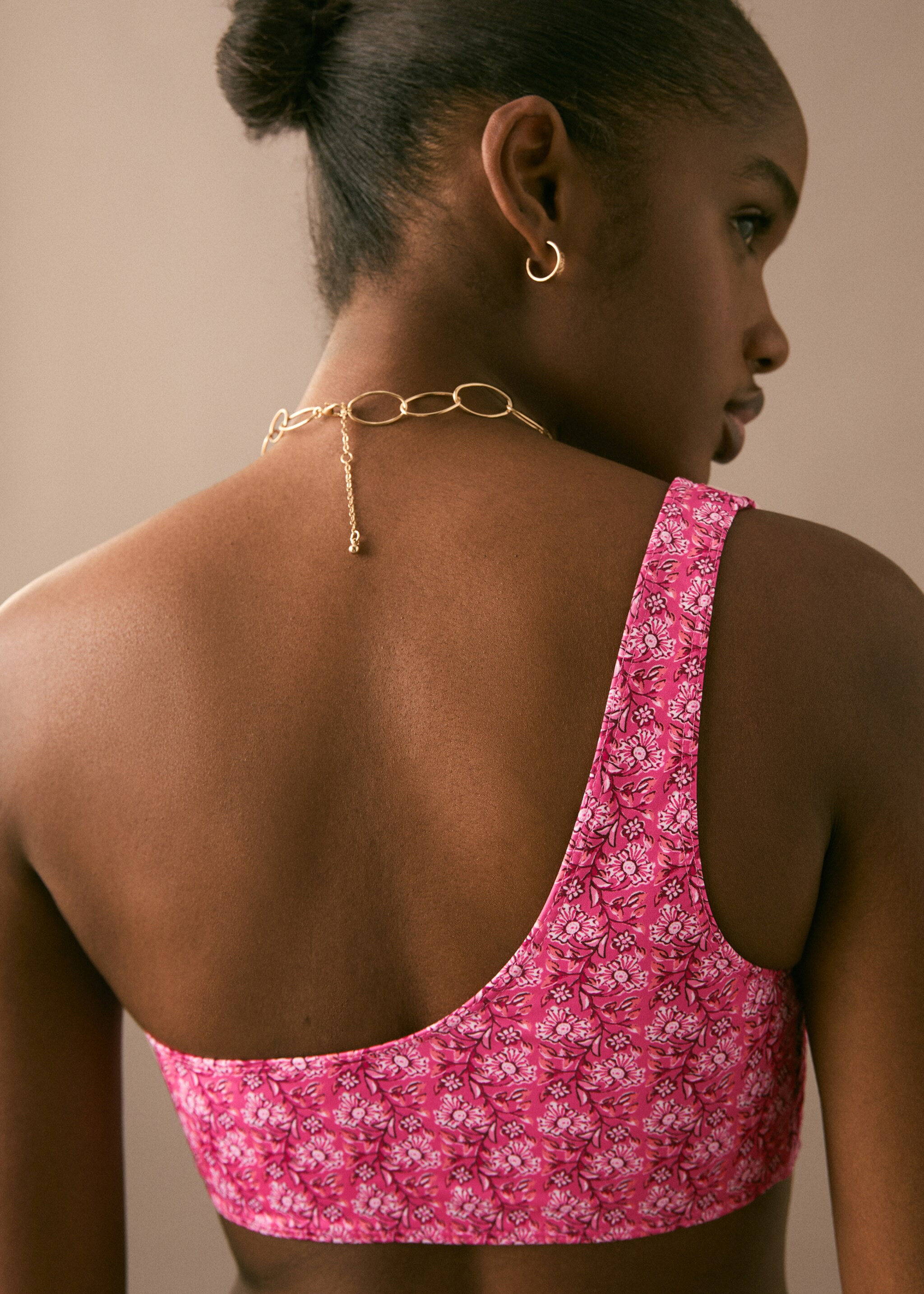 Bikini estampat asimètric - Detall de l'article 6, Rosa pastel. Ref: 87005751-00.