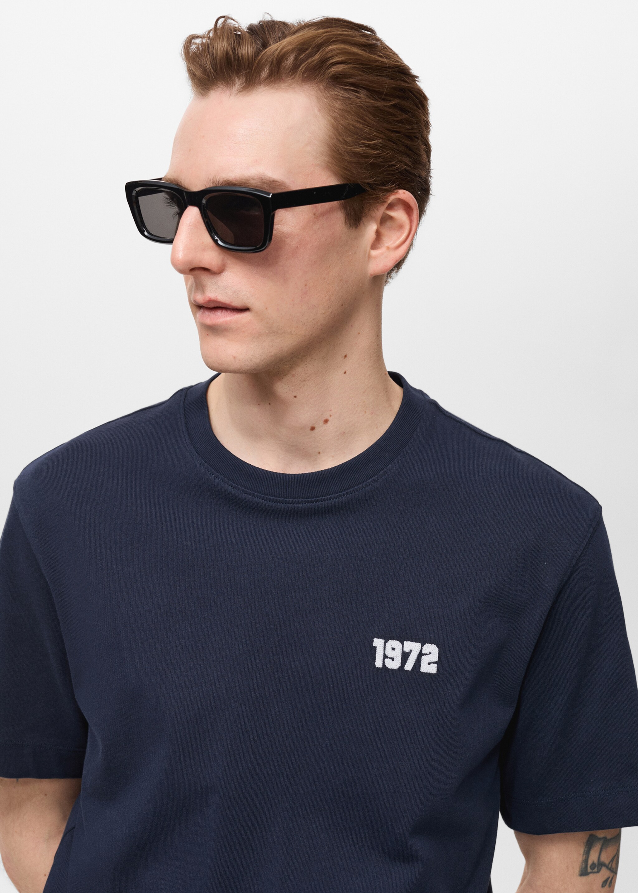 Embroidered cotton T-shirt - Details of the article 1, Dark Navy. Ref: 87005942-00.