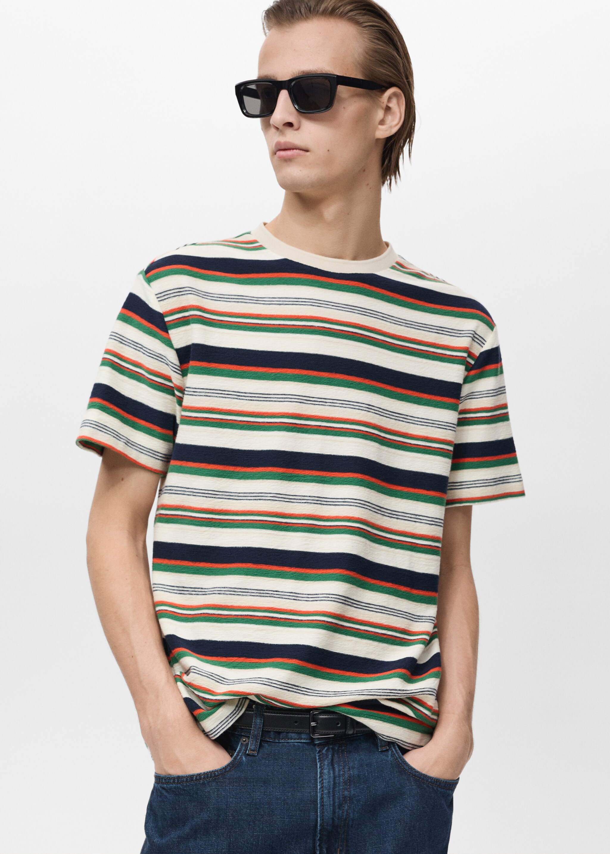 100% cotton regular-fit striped t-shirt - Details of the article 6, Ecru. Ref: 87005946-00.