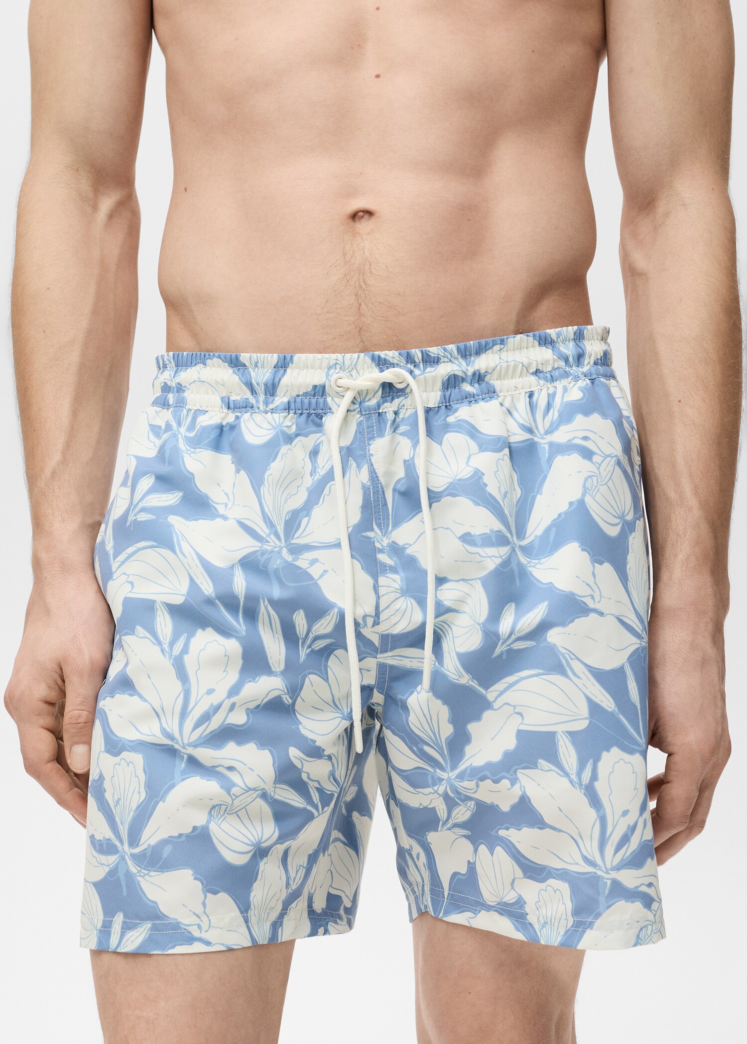 Badeshorts mit floralem Dessin - Detail des Artikels 1