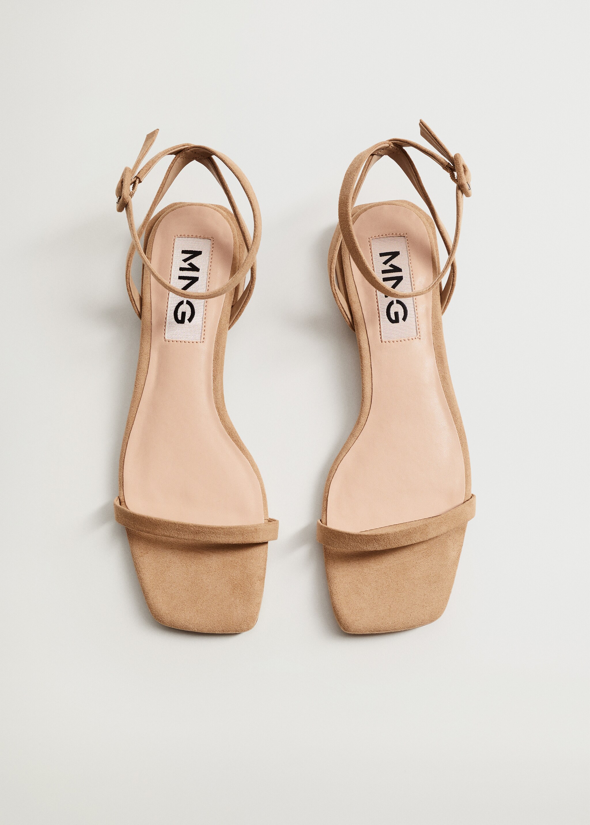 Ankle-cuff sandals - Medium plane