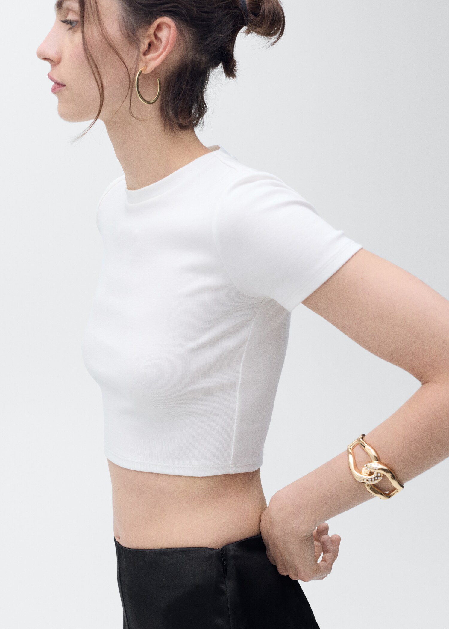 Fitted cropped t-shirt - Details of the article 6