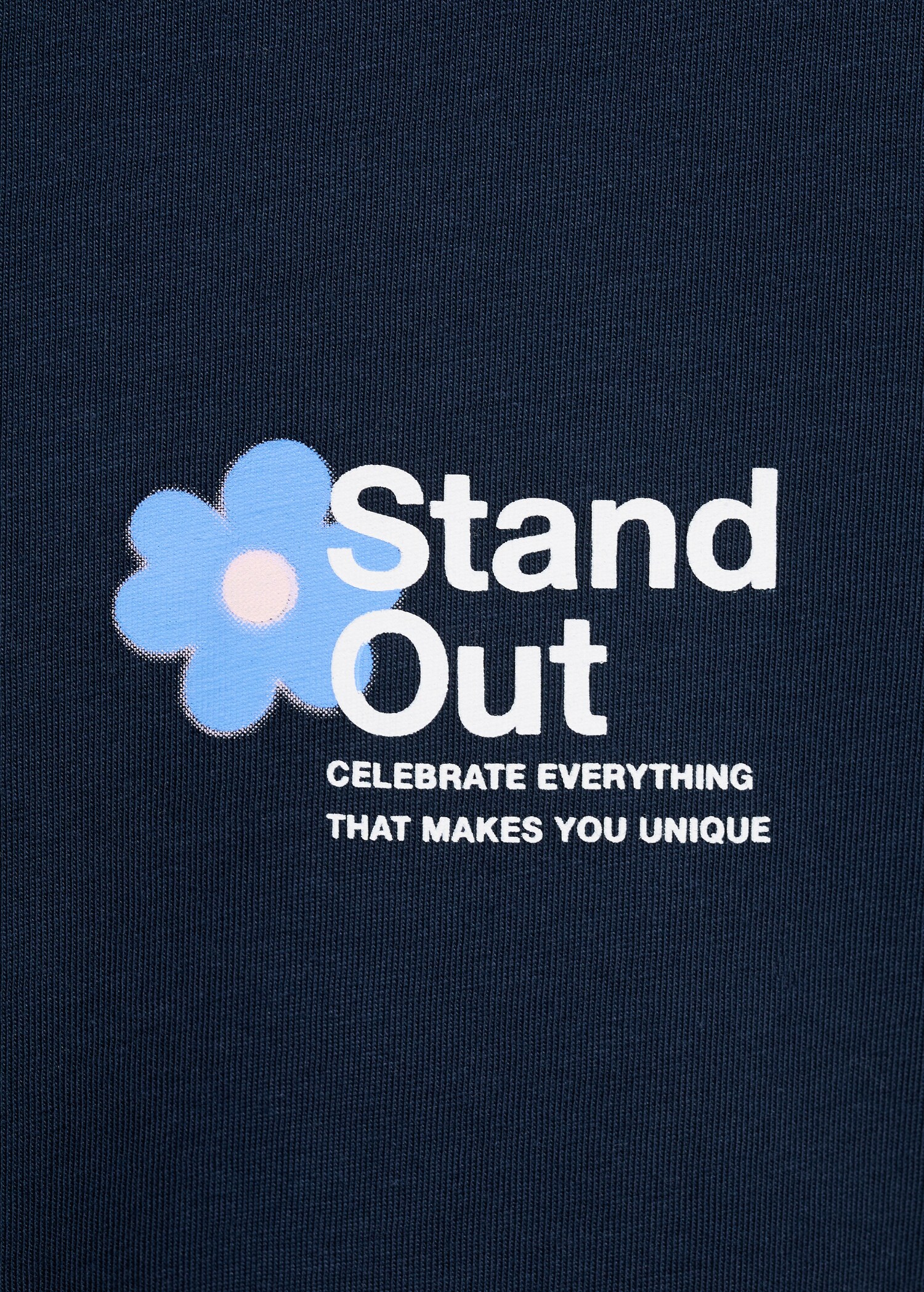 Short-sleeved printed t-shirt - Details of the article 8