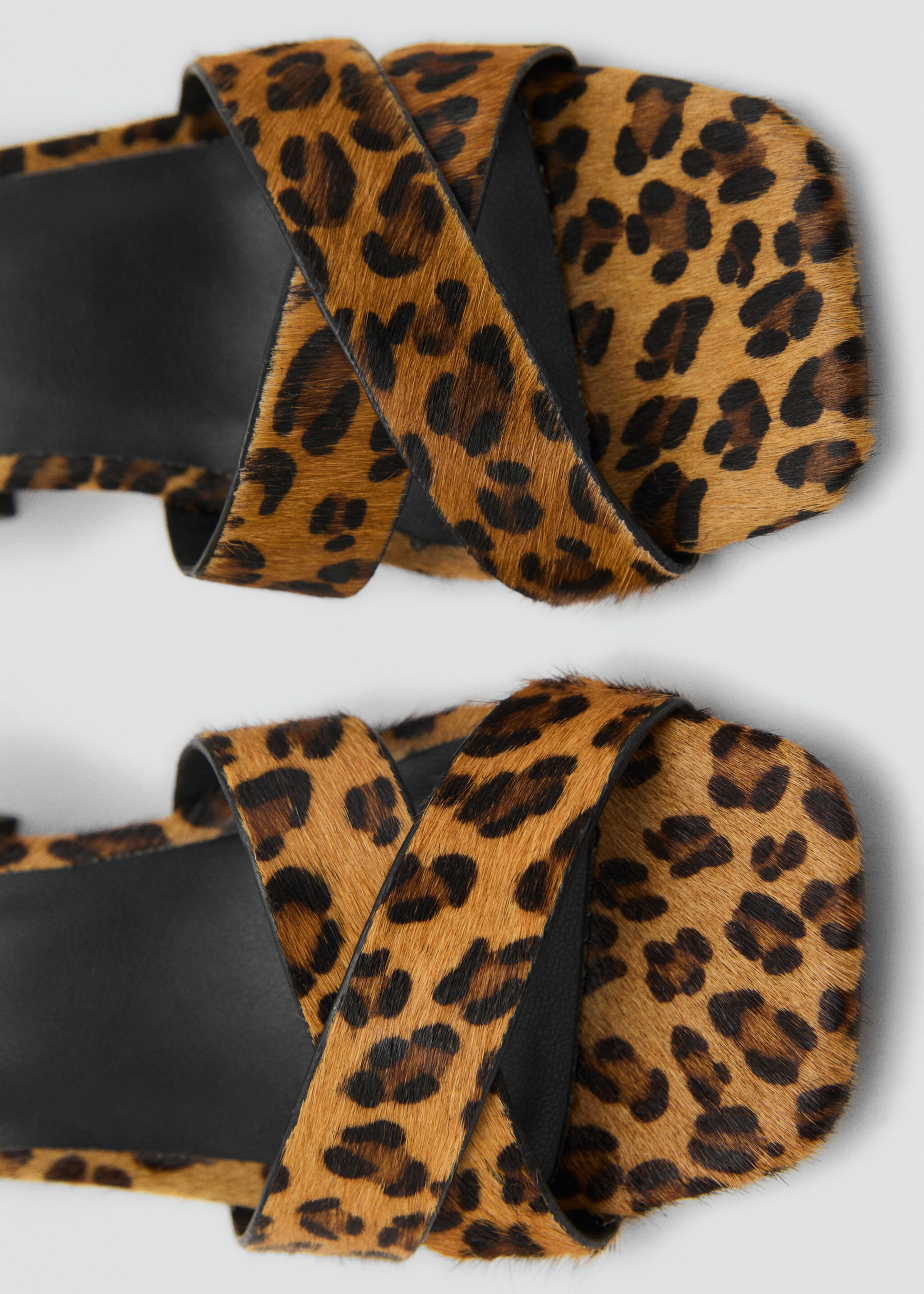 Leopard leather sandals - Details of the article 2, Black. Ref: 87006378-00.