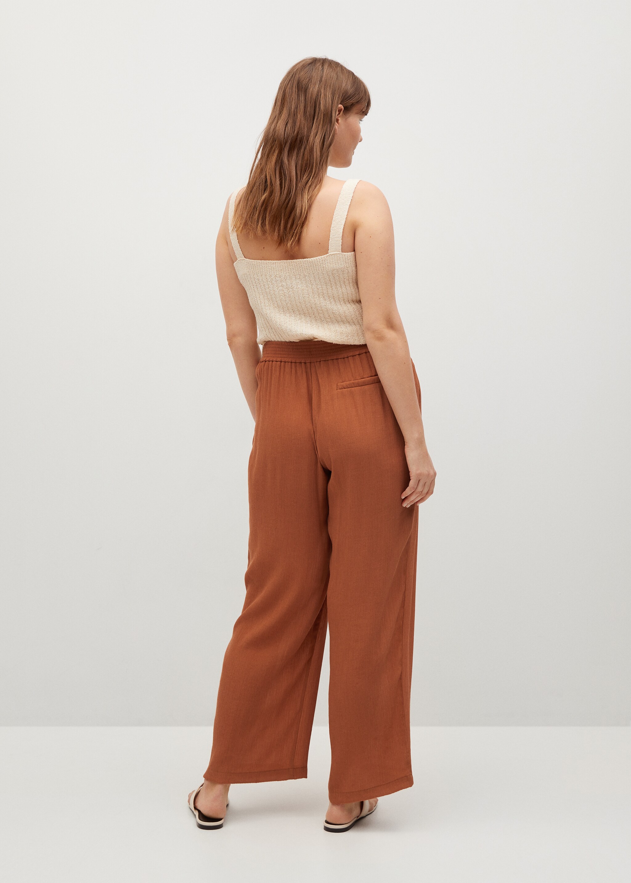 Pantalón acampanado fluido - Reverso del artículo