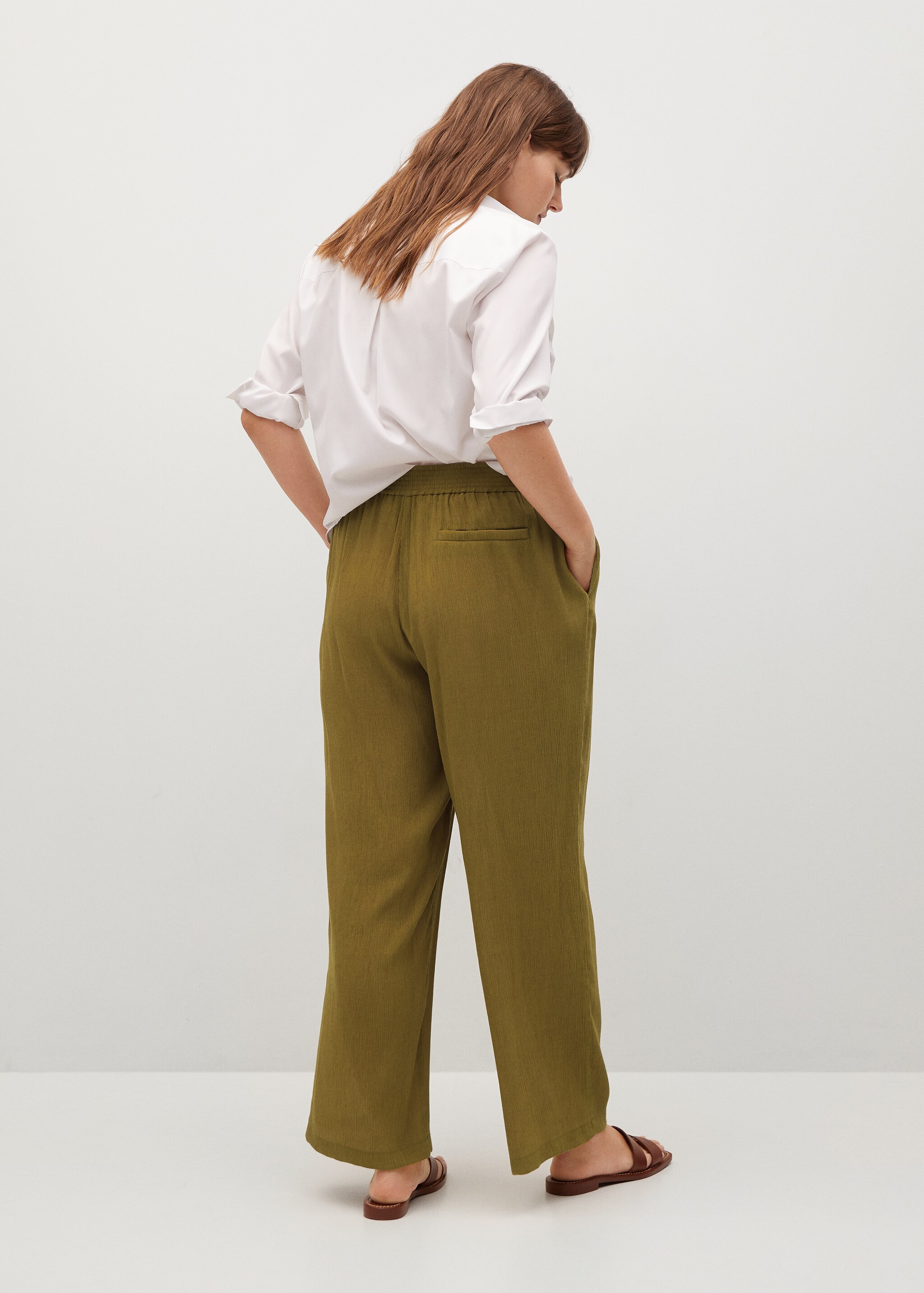 Pantalón acampanado fluido - Reverso del artículo