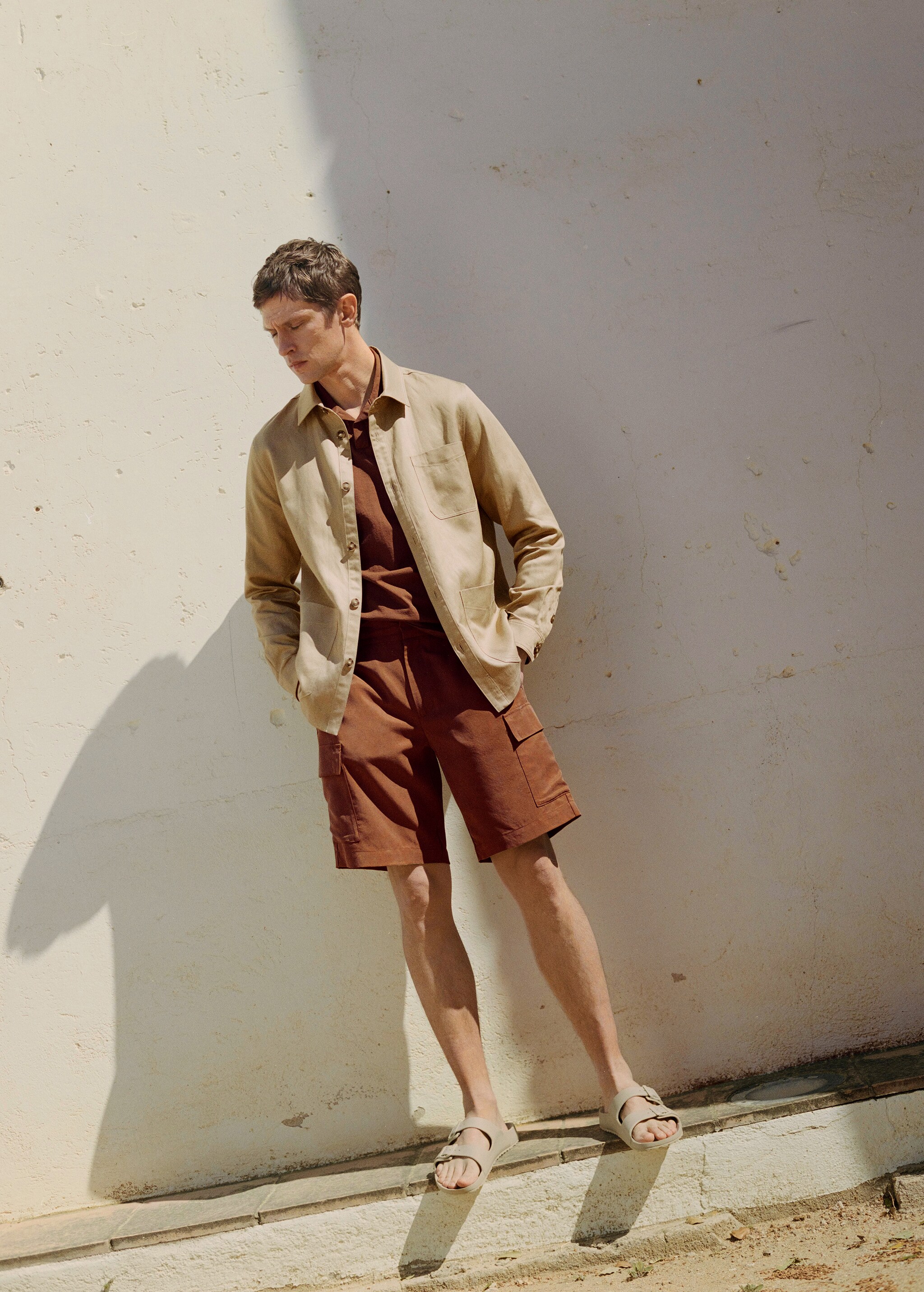 Cargo linen bermuda shorts - Details of the article 5
