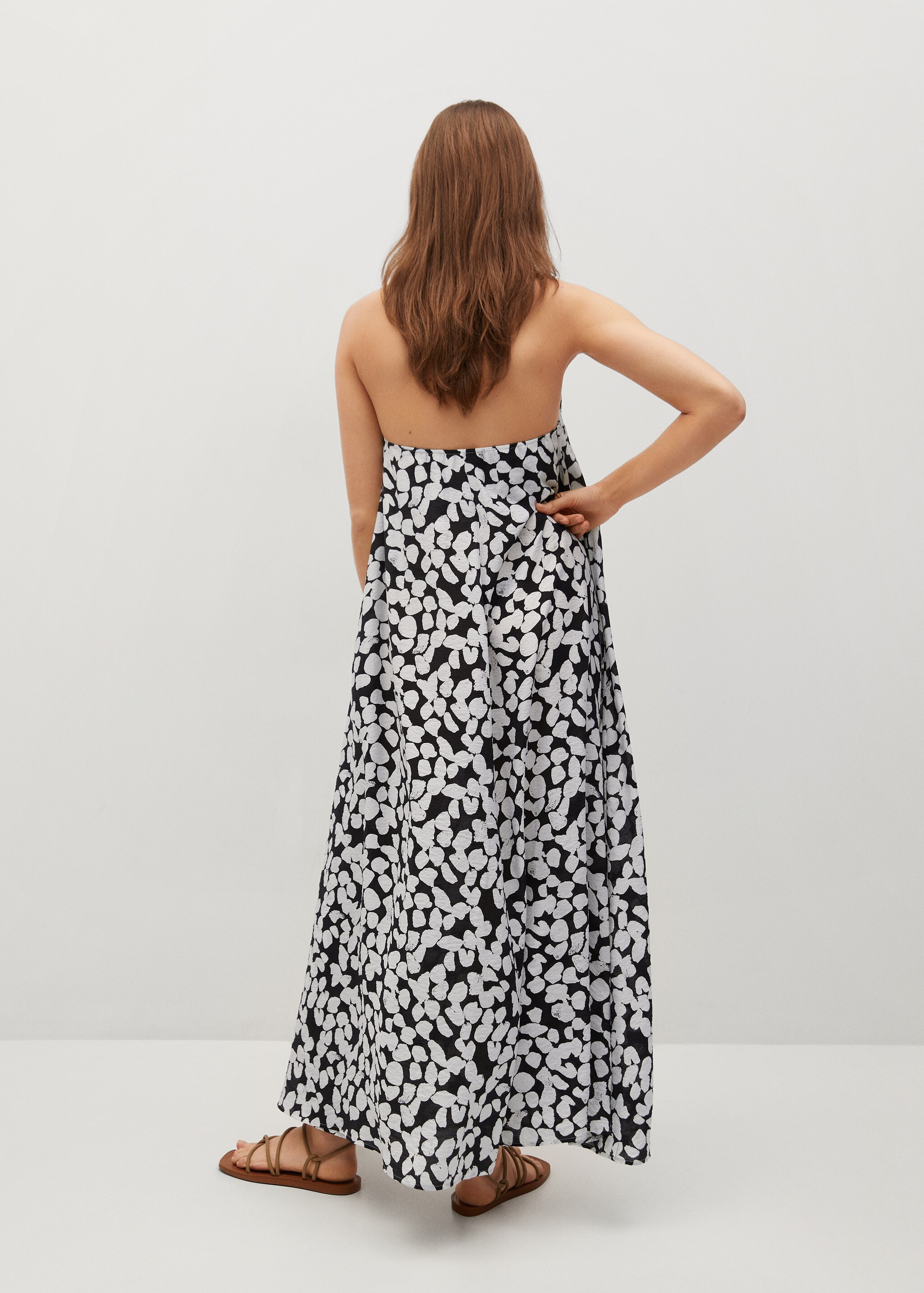 Vestido halter estampado - Reverso del artículo