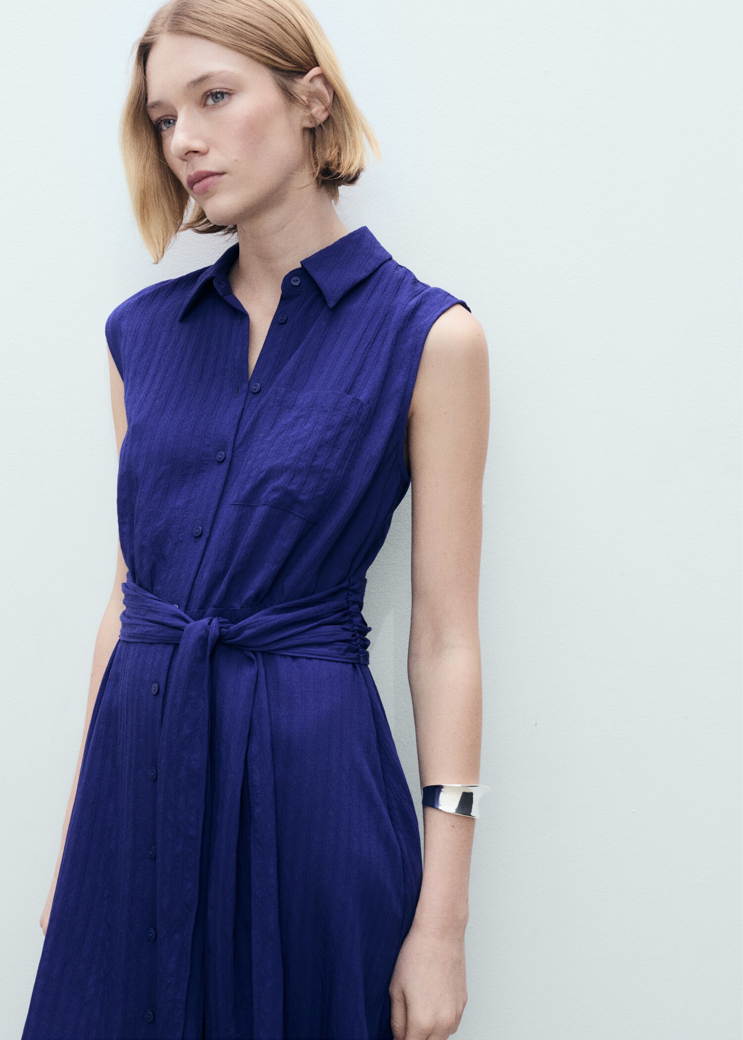 Bow shirt dress - Medium plane