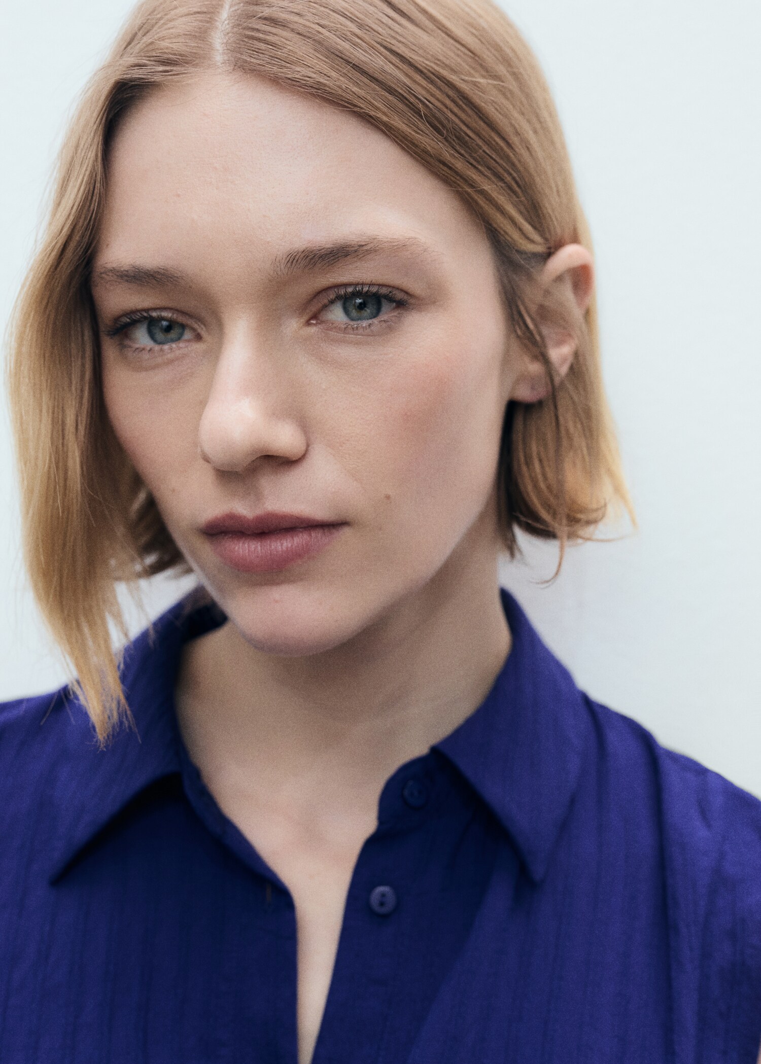 Bow shirt dress - Details of the article 1