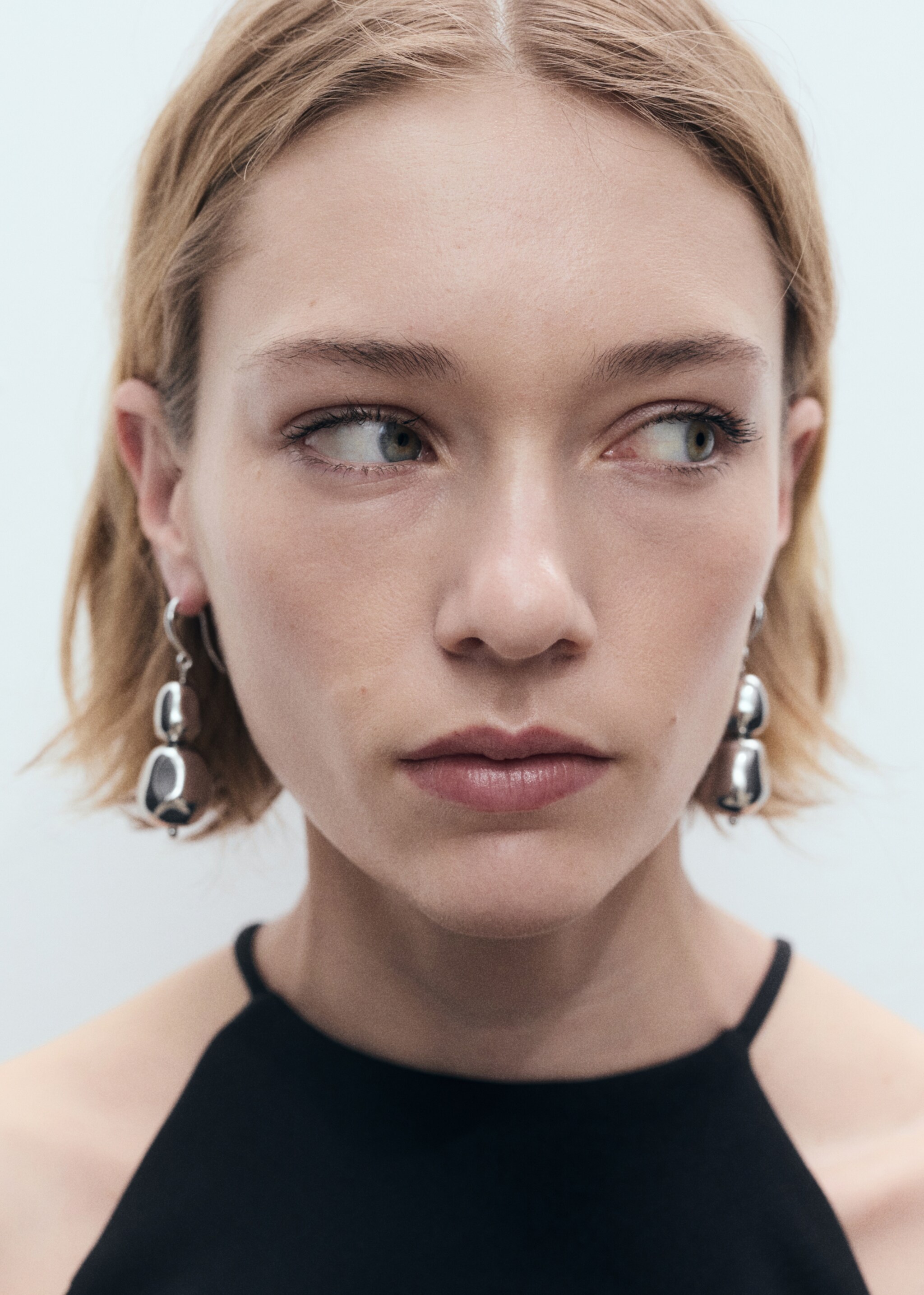 A-line dress - Details of the article 1, Black. Ref: 87007193-00.