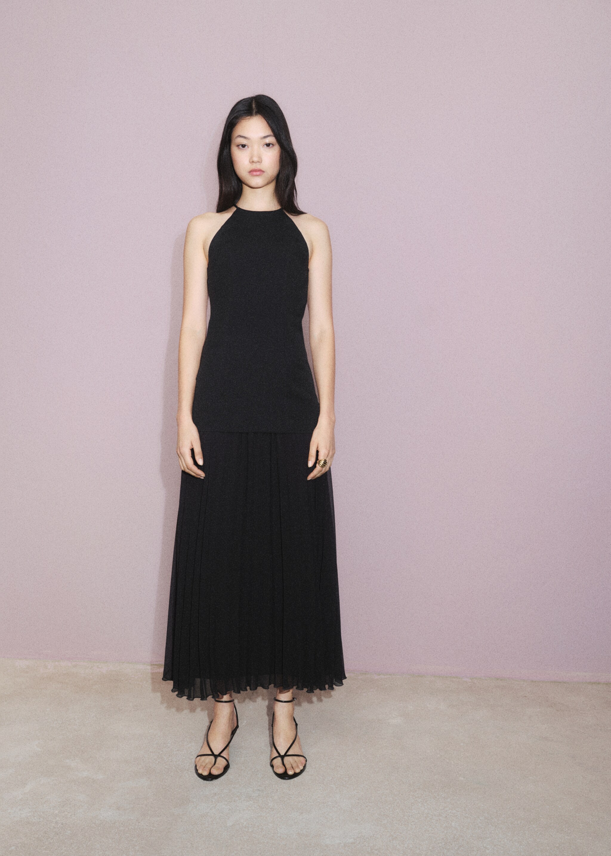 A-line dress - Details of the article 6, Black. Ref: 87007193-00.