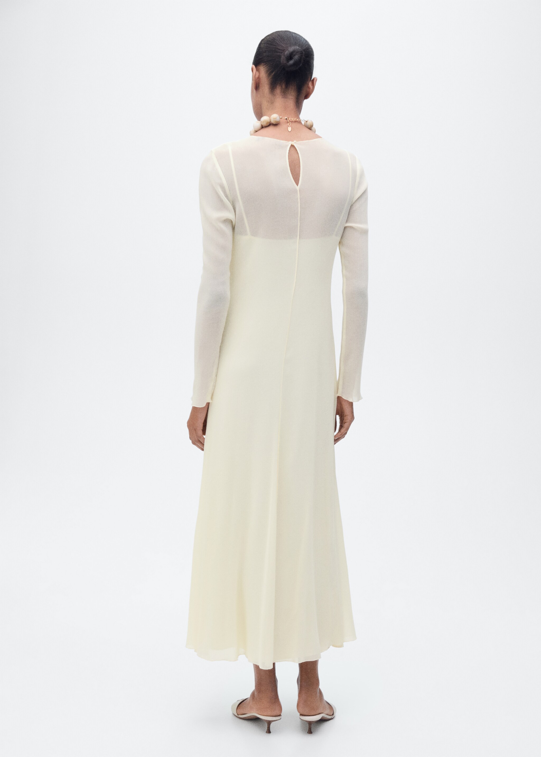 null - Reverse of the article, Ecru. Ref: 87007199-00.