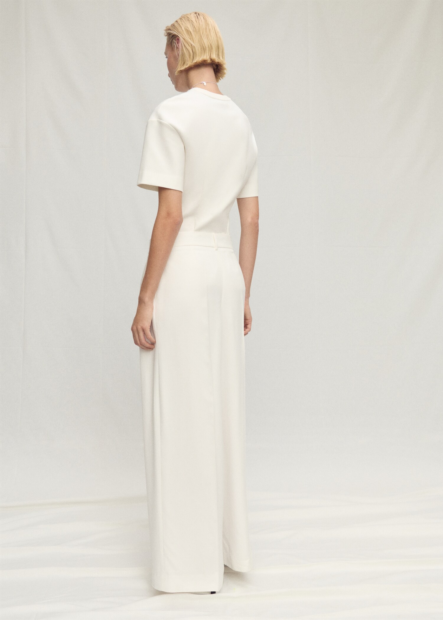 Lyocell suit trousers with pleats - Reverse of the article