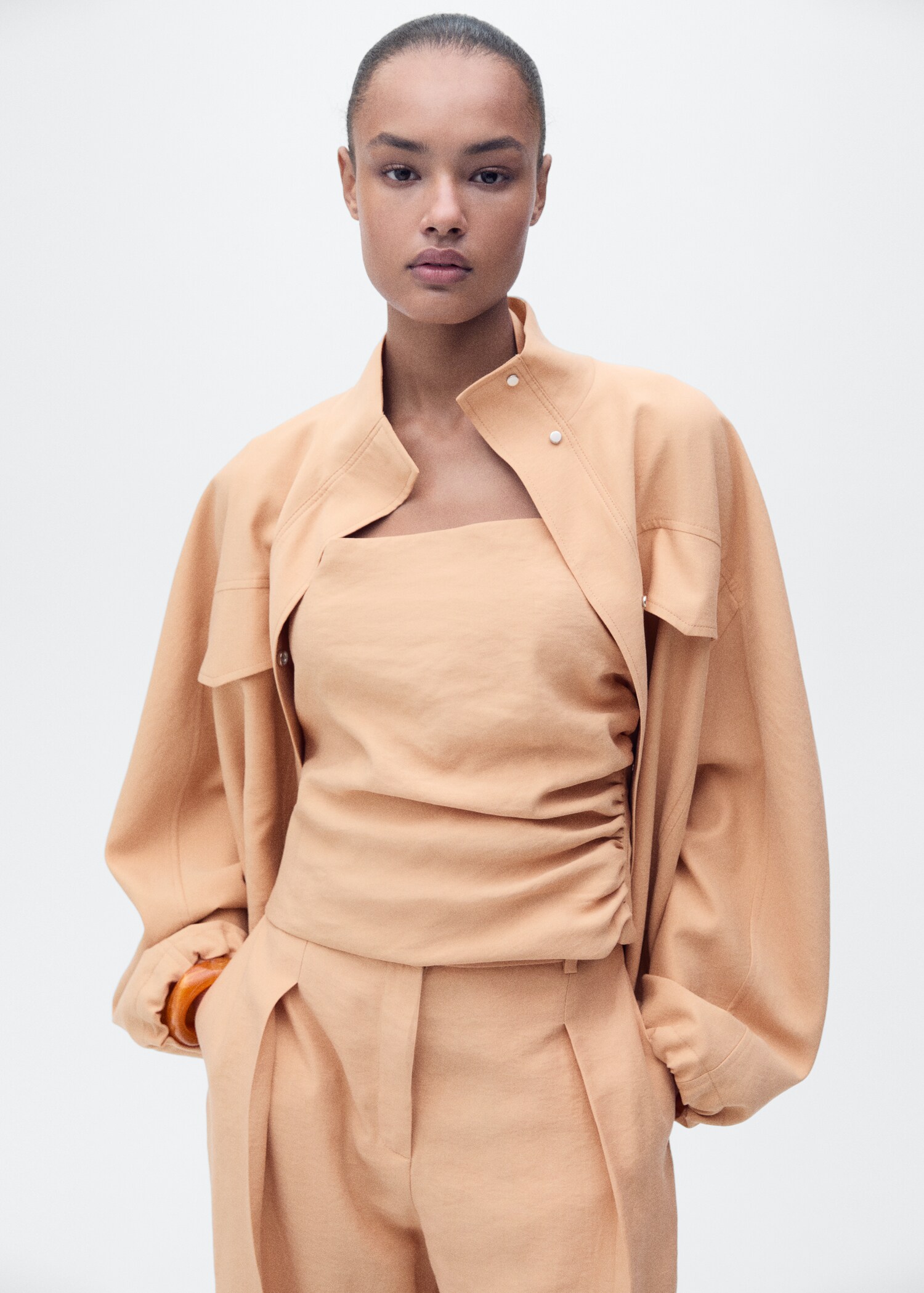 Straight-fit lyocell pants with pleats - Details of the article 1