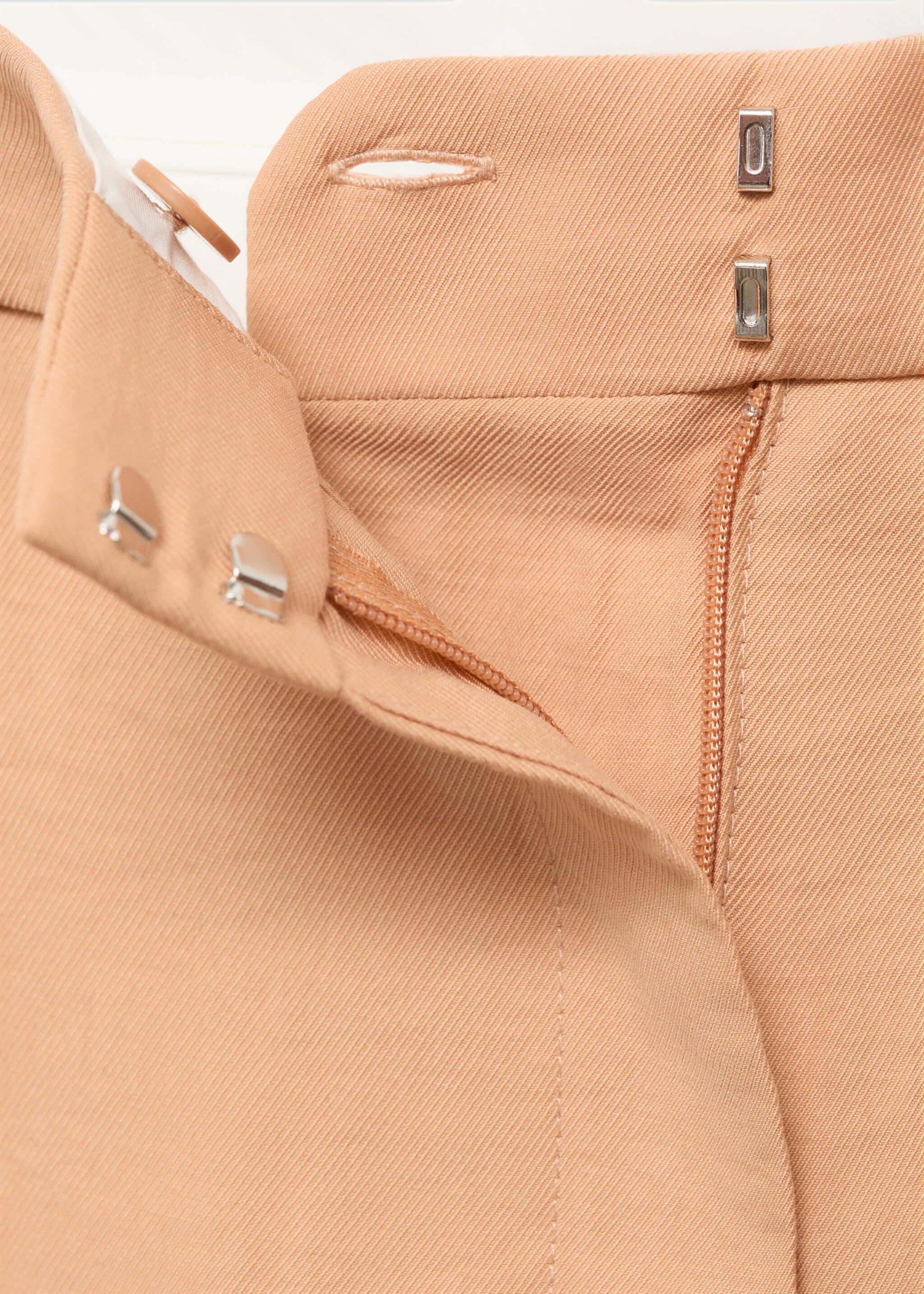 Straight-fit lyocell pants with pleats - Details of the article 8, Nude. Ref: 87007723-00.