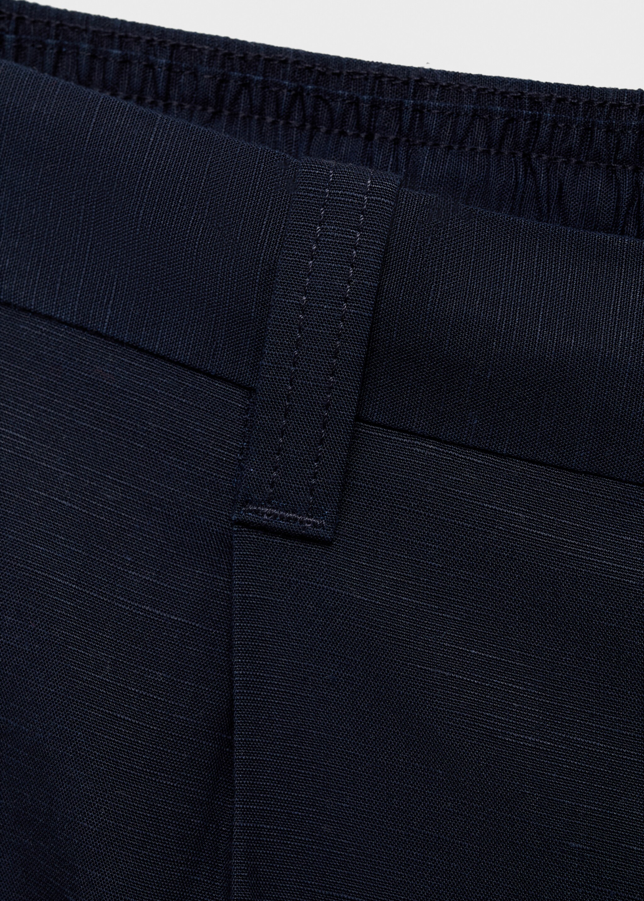 Linen lyocell regular-fit trousers - Details of the article 8, Dark Navy. Ref: 87007889-00.