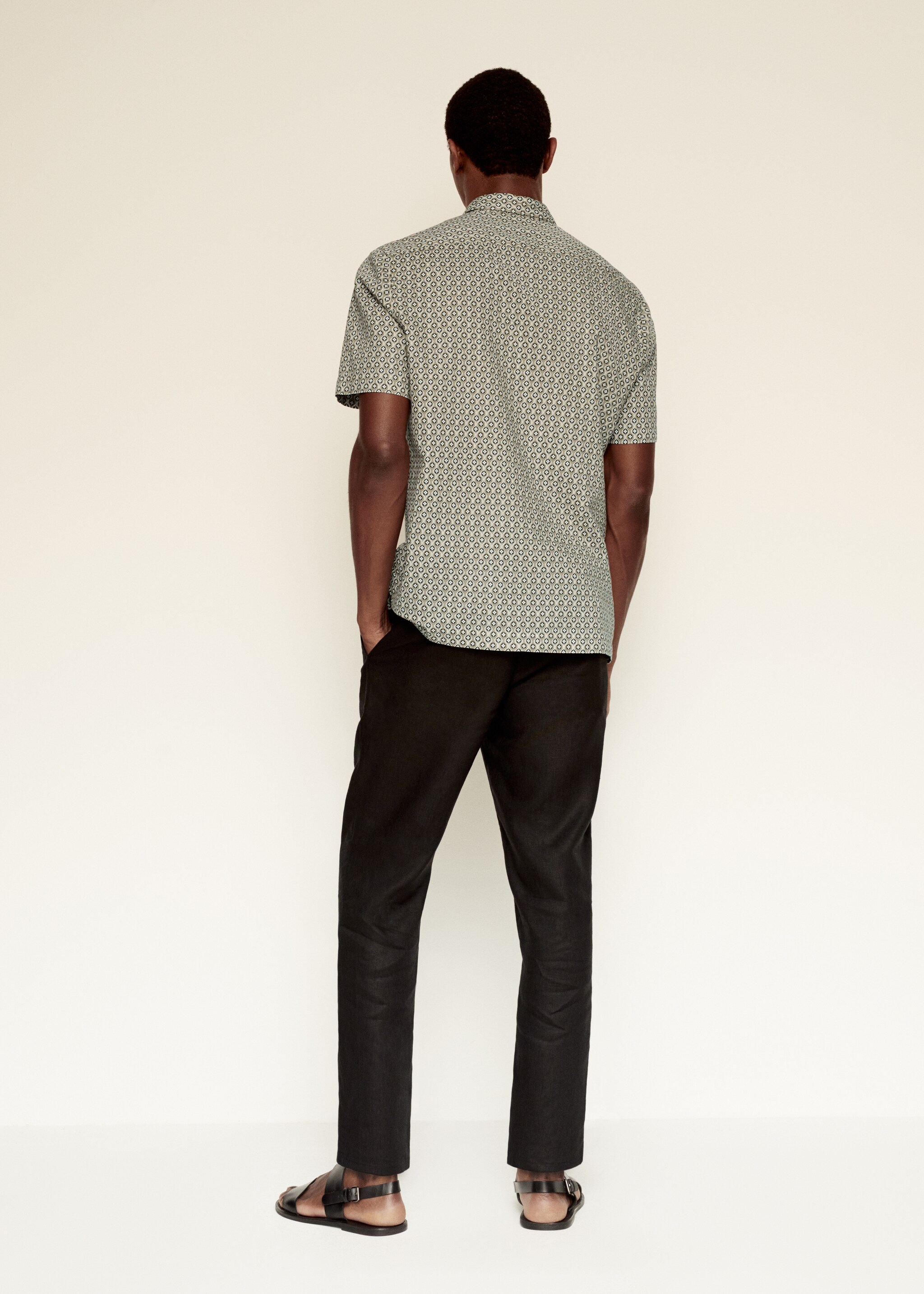 Regular-fit printed linen shirt - Reverse of the article