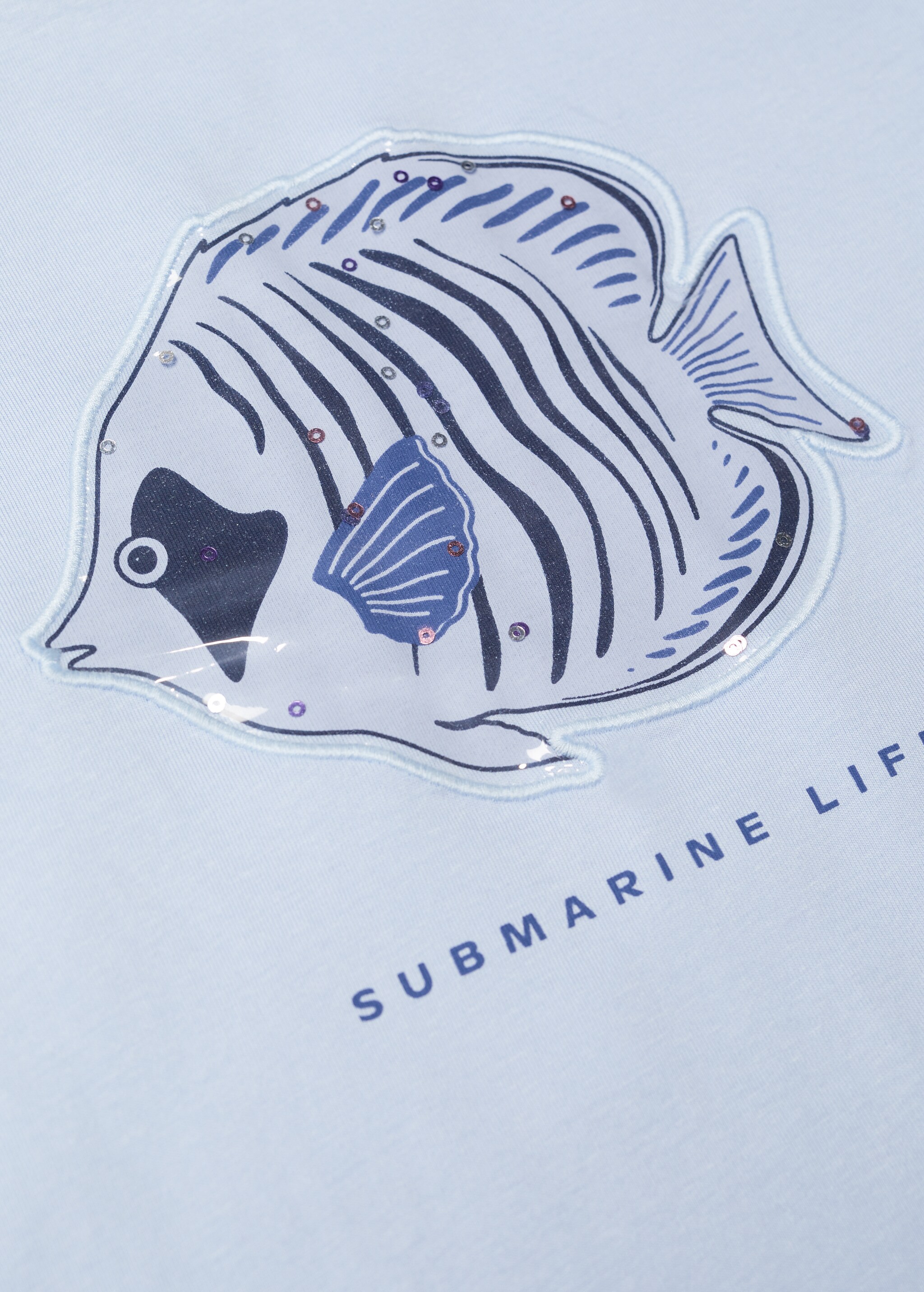 T-Shirt mit Reliefmuster - Detail des Artikels 8