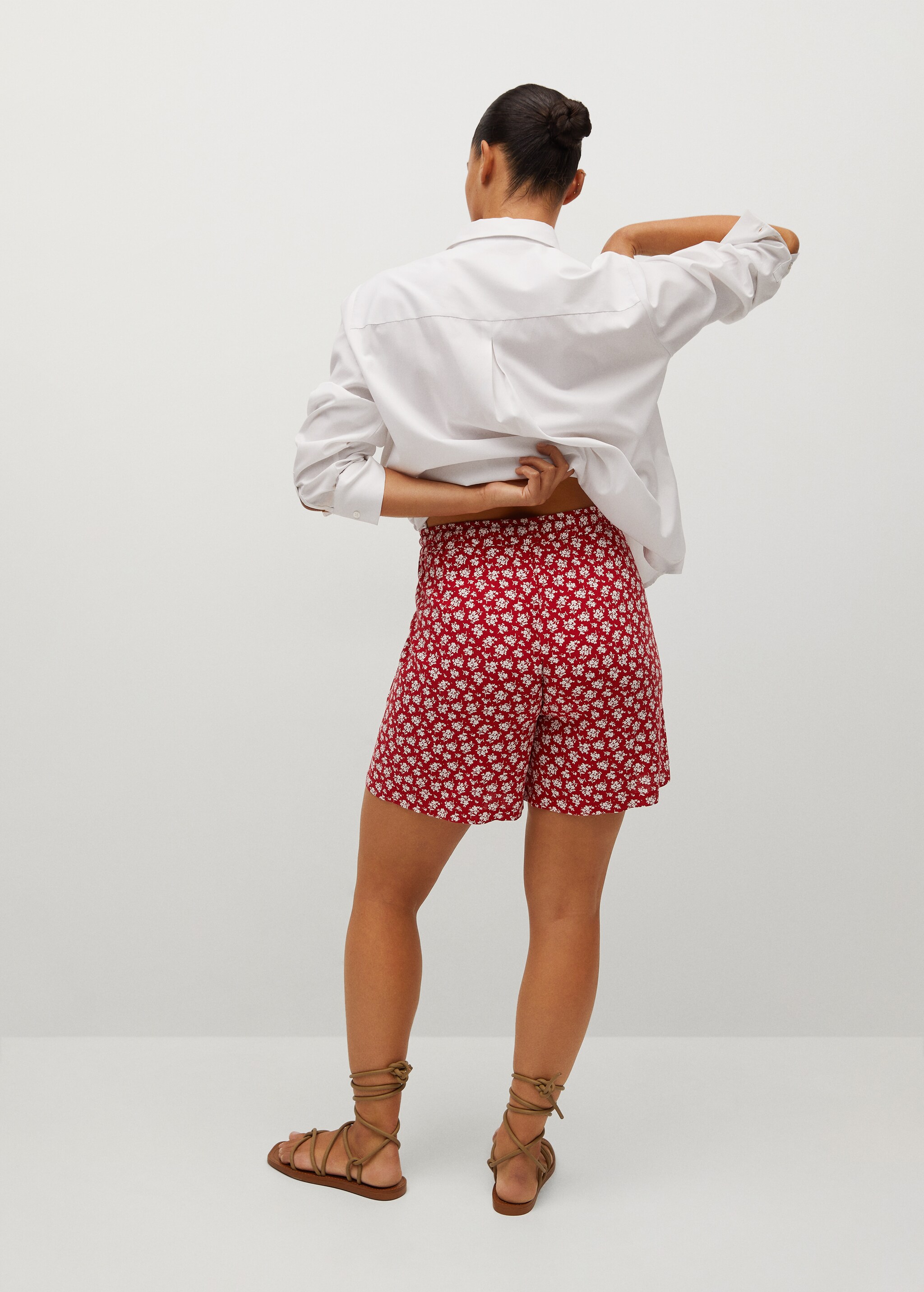 Printed flowy shorts - Reverse of the article