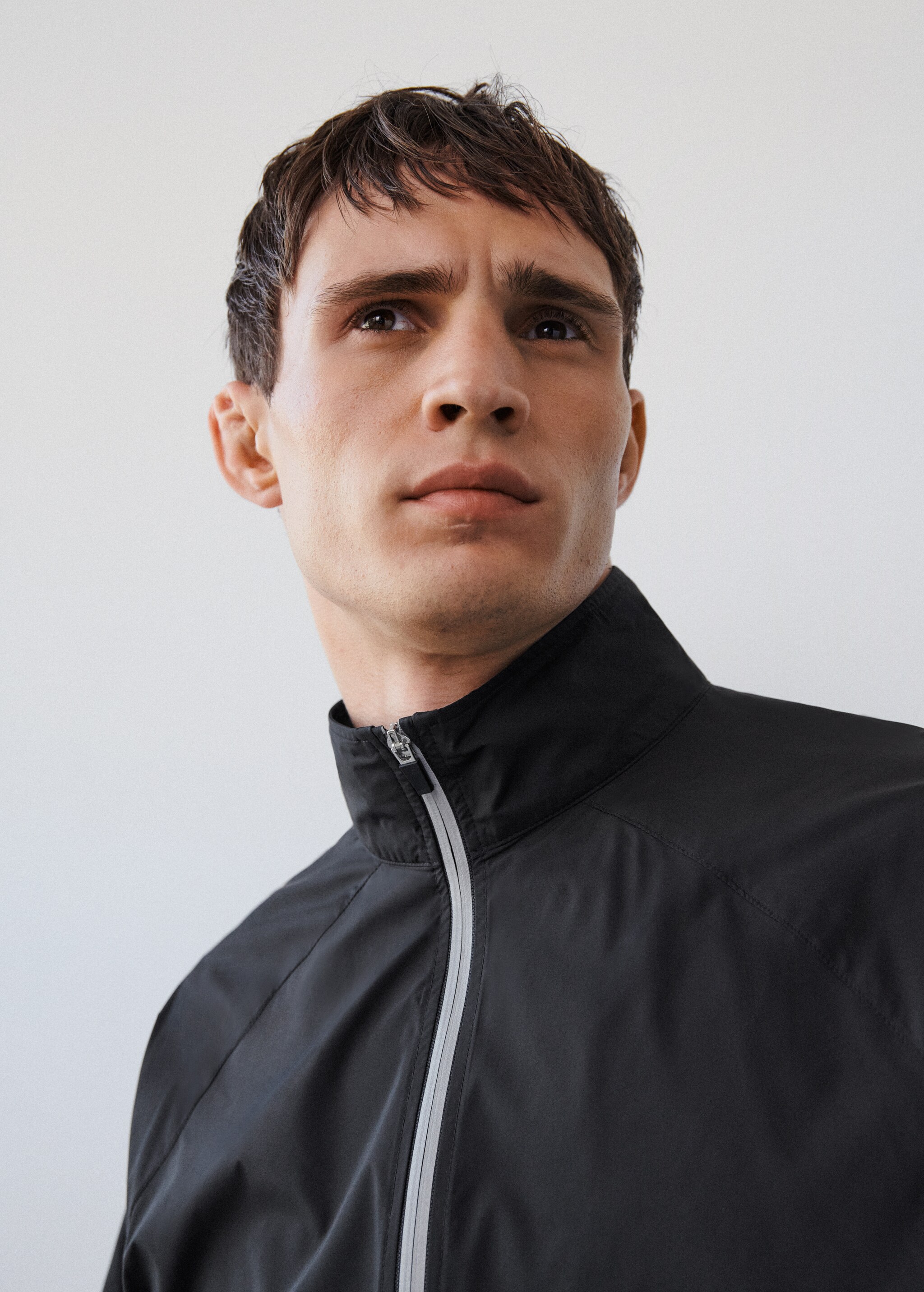 Cortavientos deportivo impermeable - Detalle del artículo 2